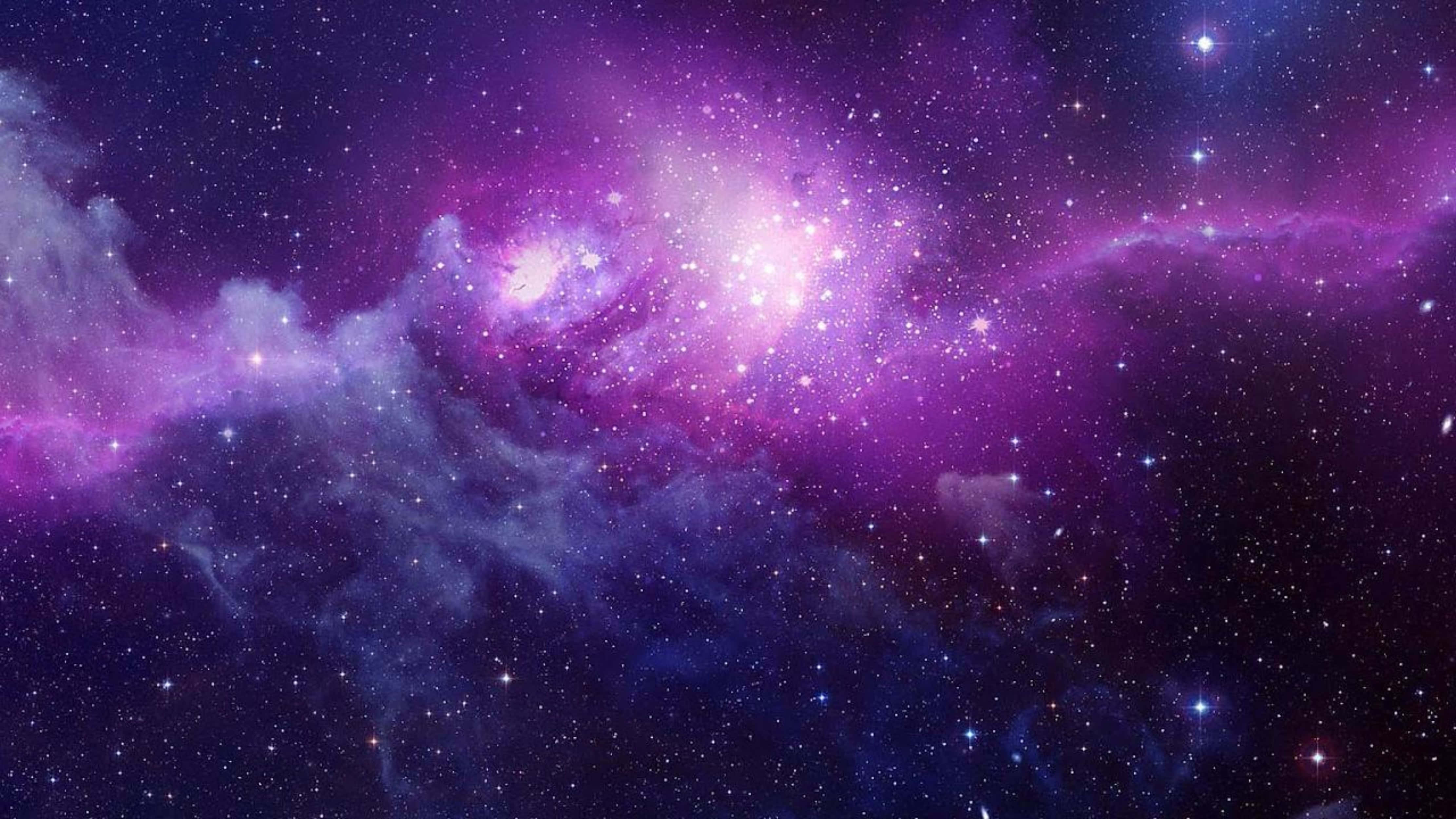 4K Mor Kozmik Gaz Bulutu Evreni Duvar Kağıdı