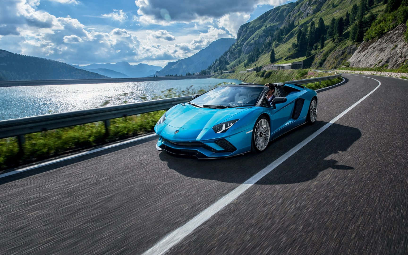 Açık Mavi Lamborghini Aventador Spor Araba Duvar Kağıdı