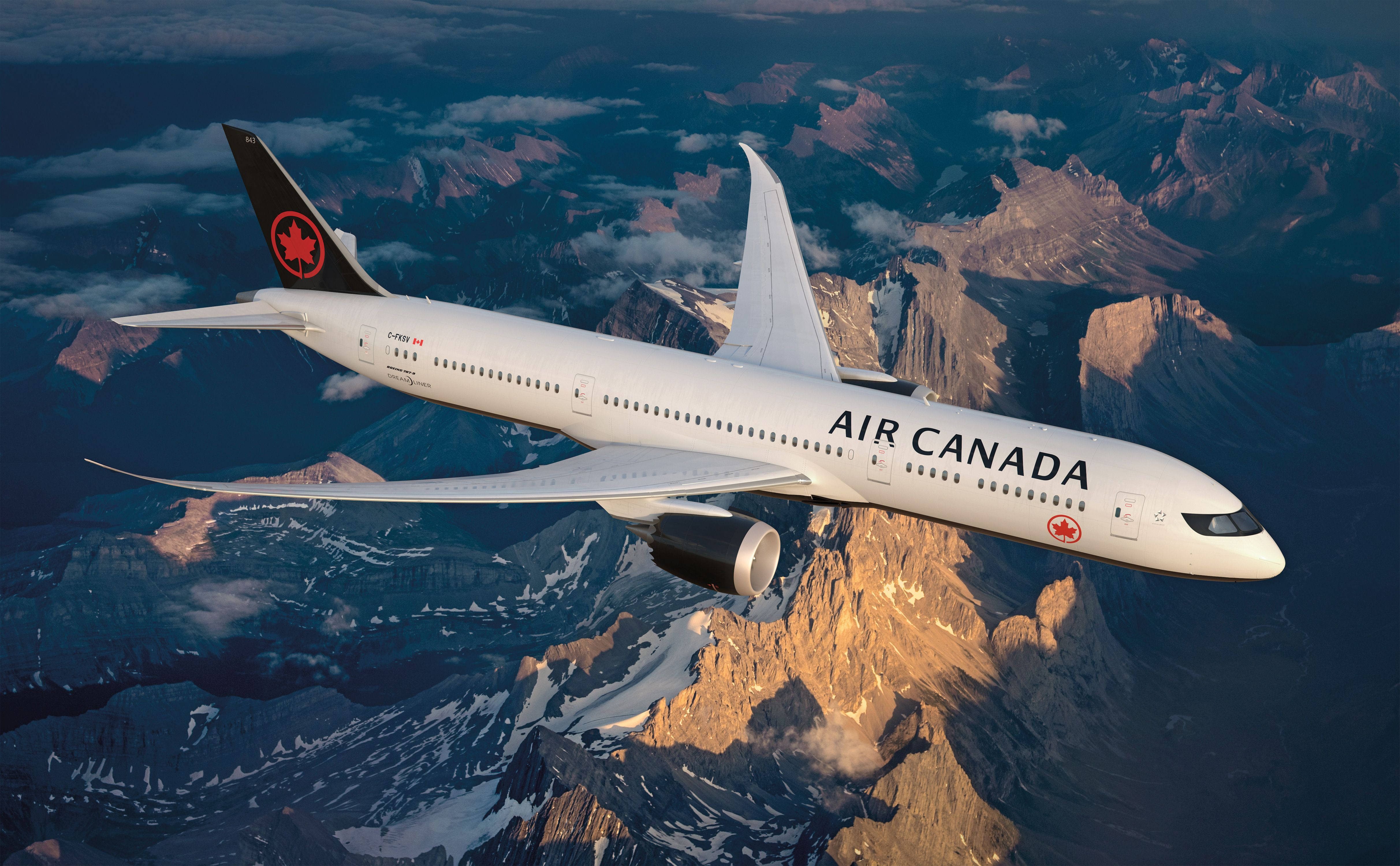 Air Canada Dağların Üzerinde Duvar Kağıdı