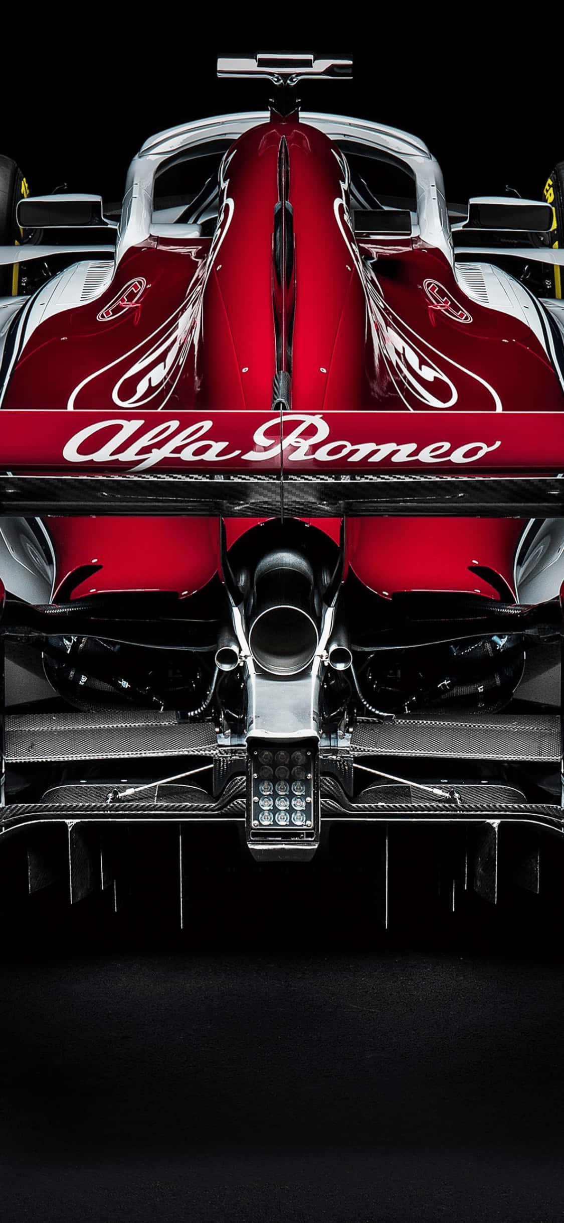 Alfa Romeo iPhone XS F1 2018 Arka Plan Duvar Kağıdı