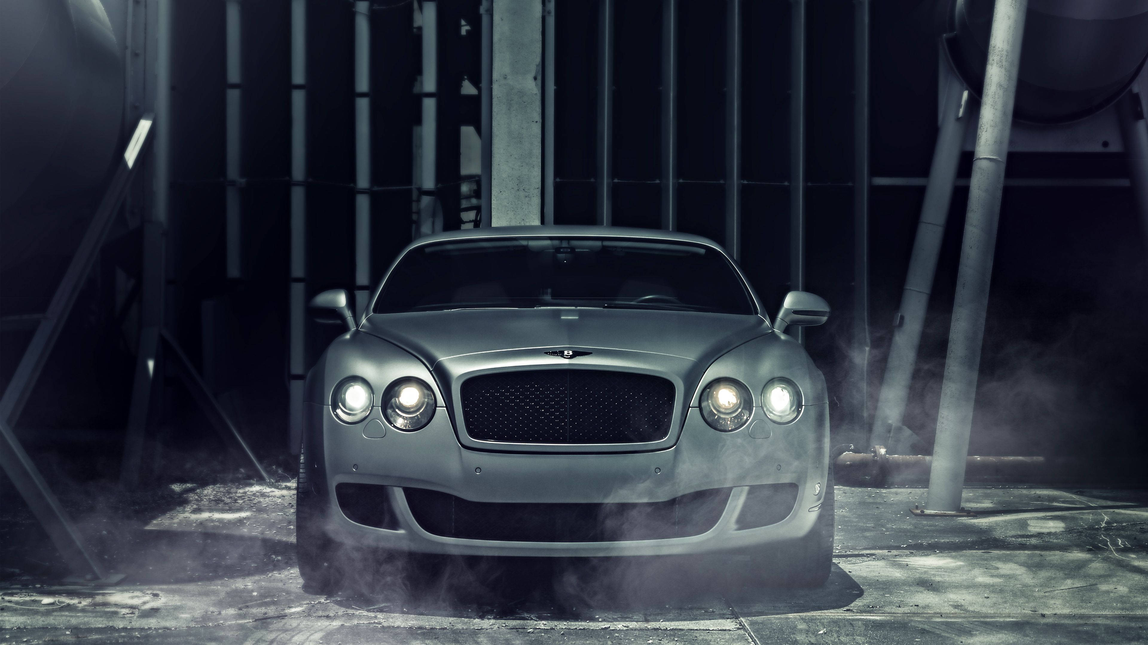 Alışılmışın Dışında Lüks - Vellano MC Customs'tan Mat Bentley Duvar Kağıdı