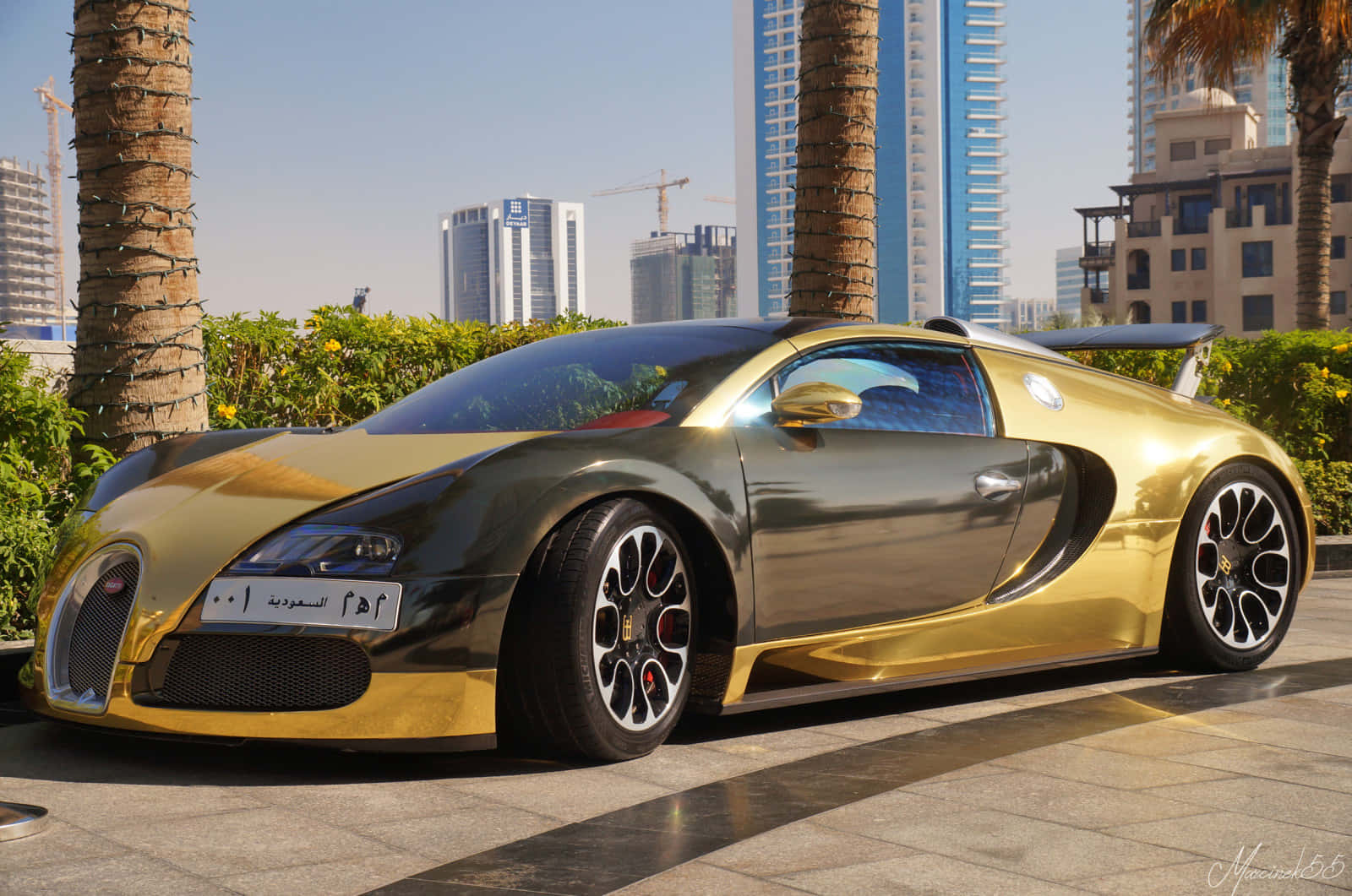 Altın Bugatti Veyron Araba