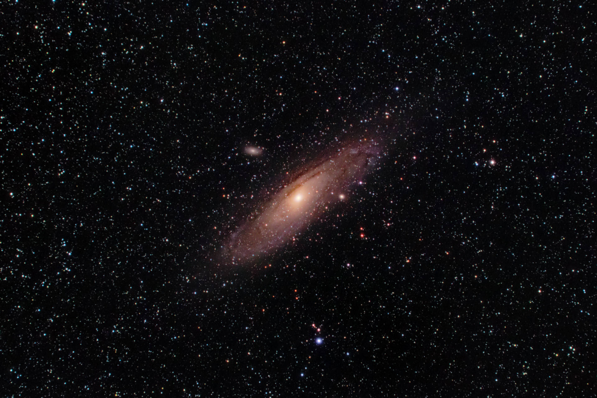 Andromeda Galaksisi Evrende duvar kağıdı