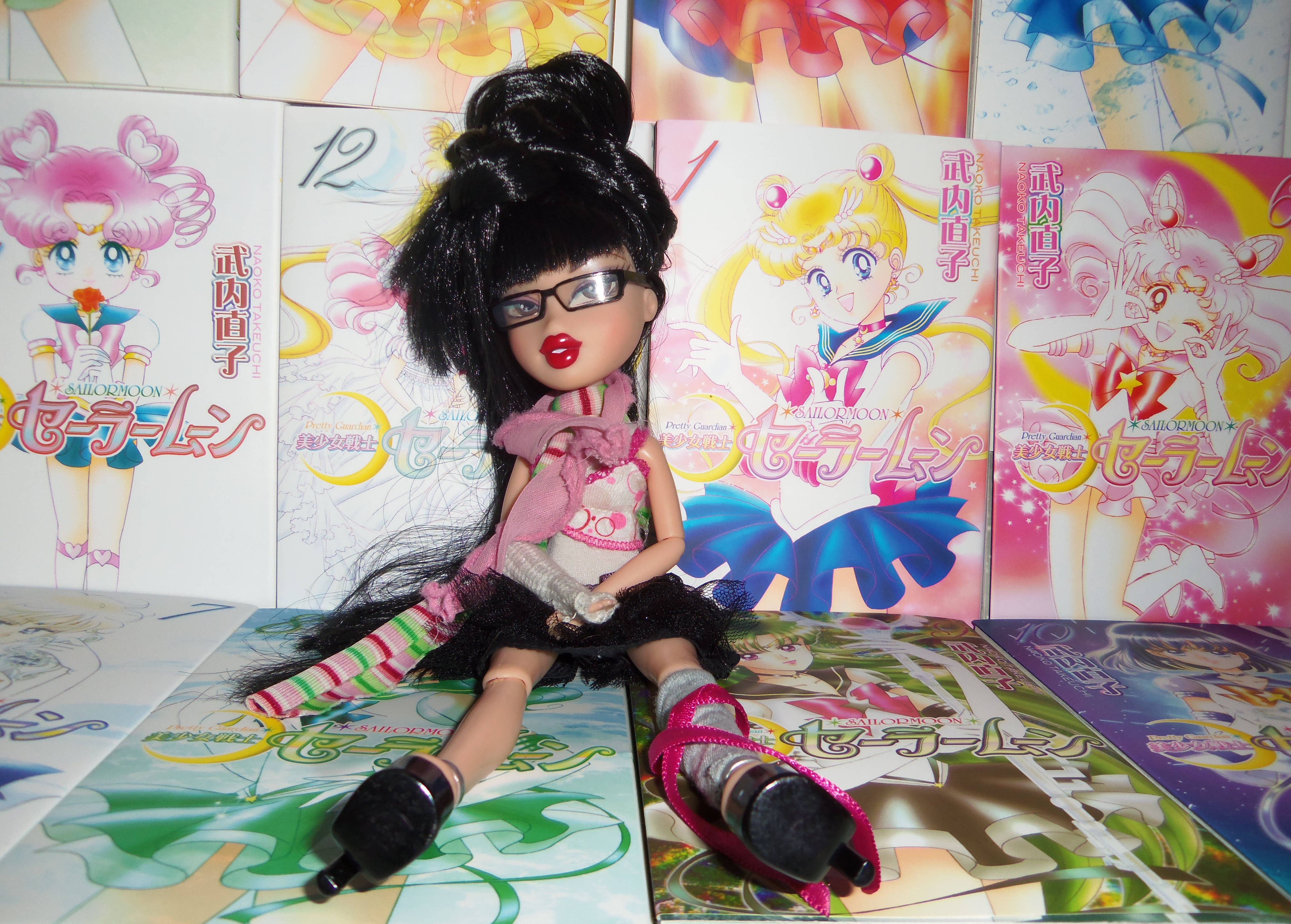 Anime Aşığı Bratz Estetiği Duvar Kağıdı