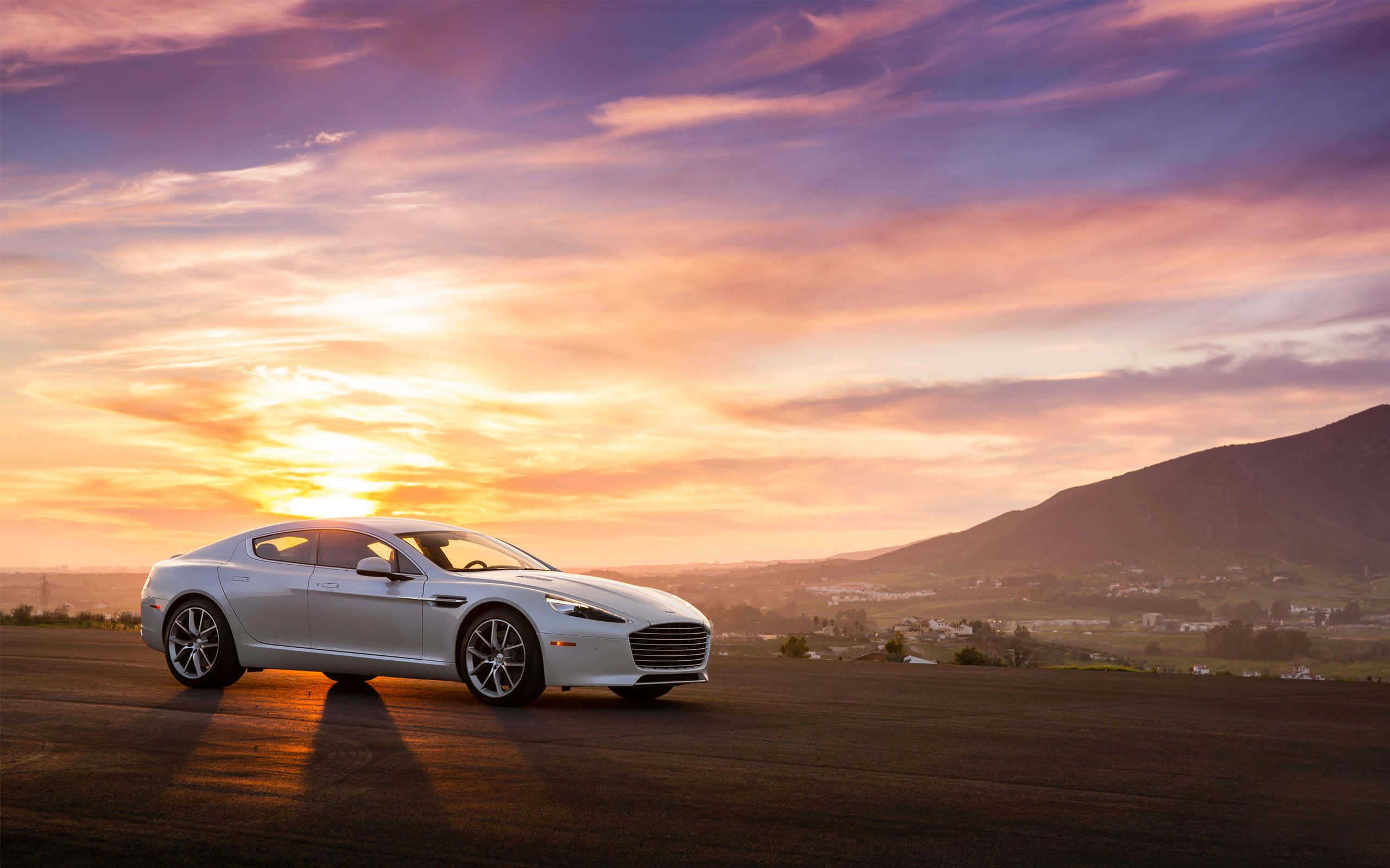 Aston Martin Rapide S Lüks Spor Otomobil Duvar Kağıdı