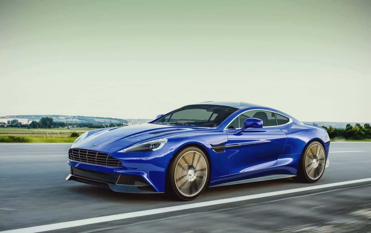 Aston Martin Vanquish'in Gücünü ve Zarafetini Deneyimleyin Duvar Kağıdı