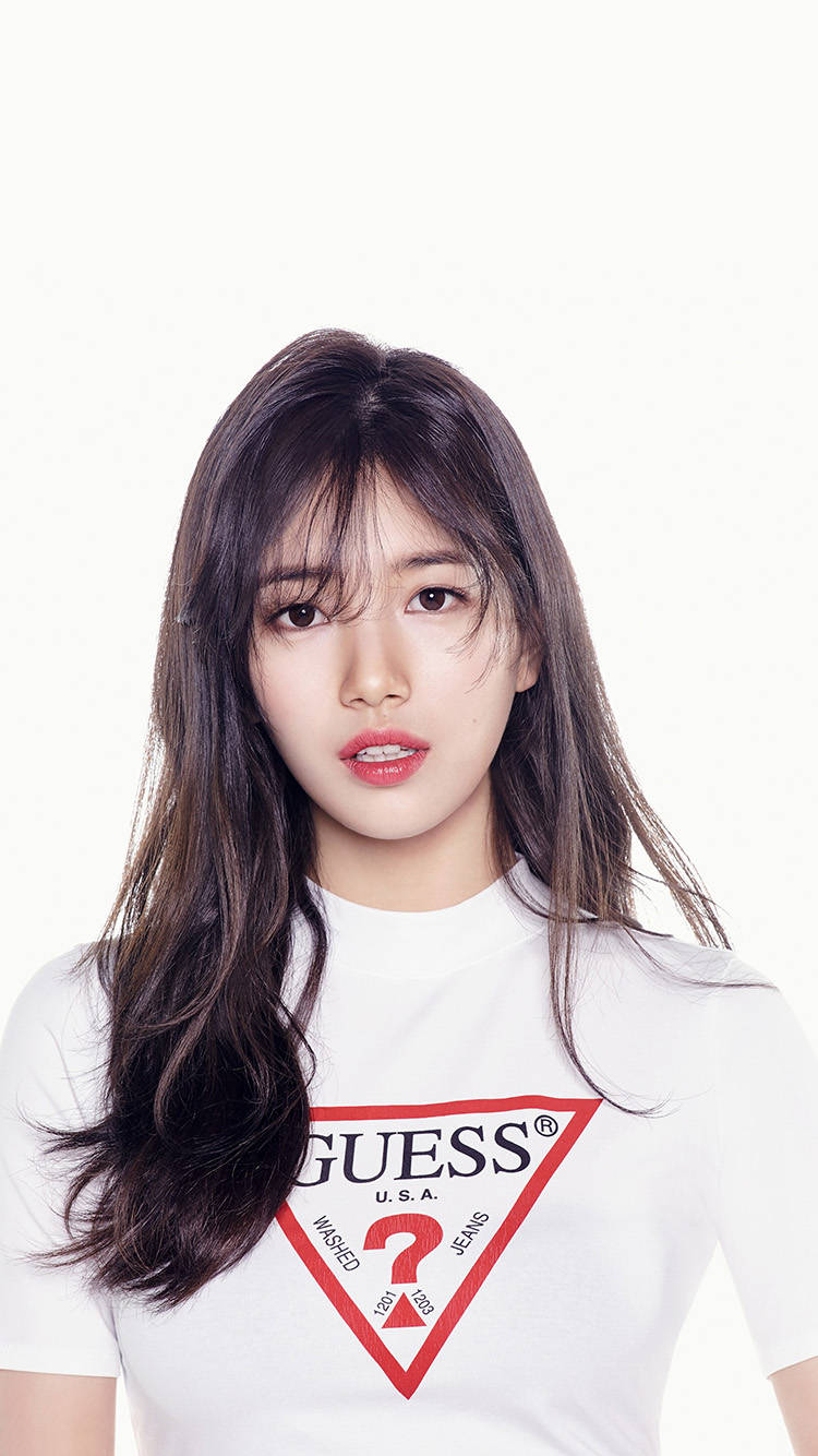 Asyalı Kadın Suzy Duvar Kağıdı