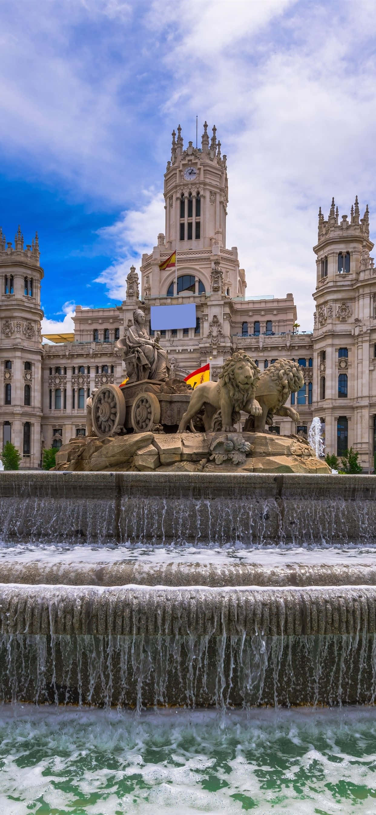 Barcelona, İspanya'da büyüleyici bir gün batımının tadını çıkarmak Duvar Kağıdı