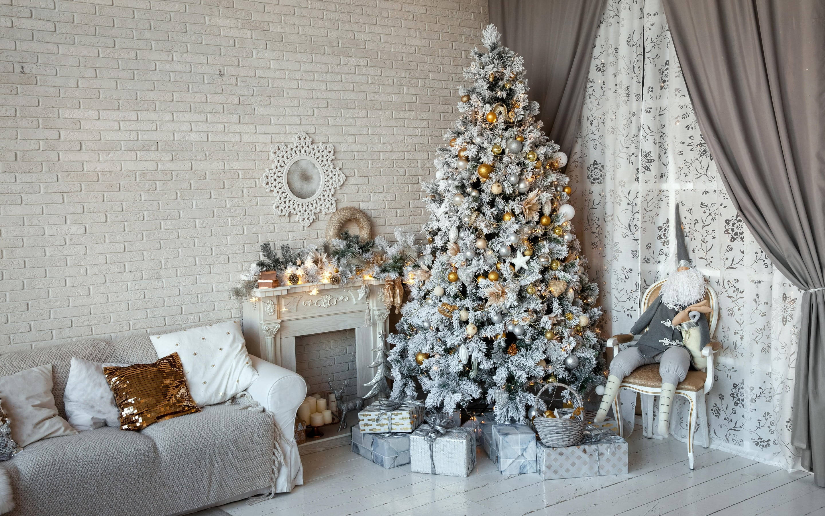 Beyaz Dekorlu Güzel Noel Odası Duvar Kağıdı