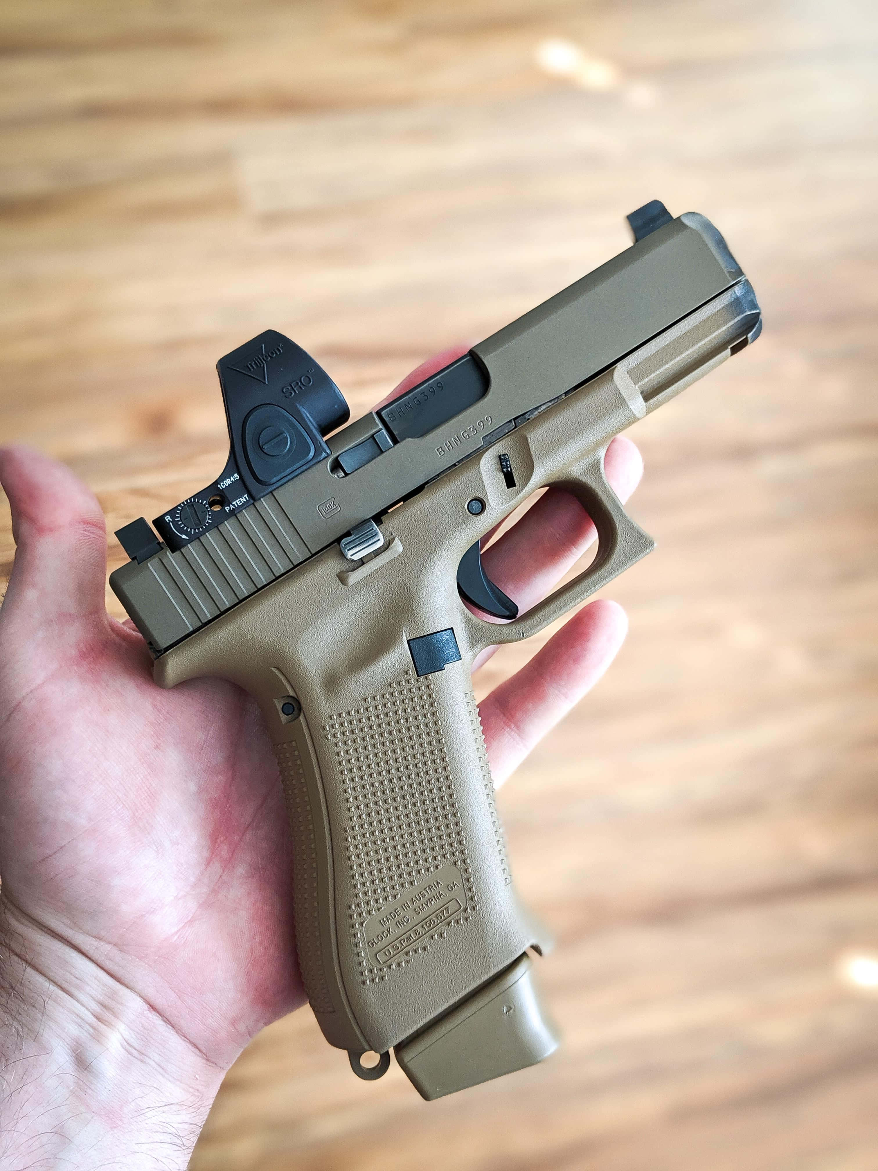 Bir Glock 19'un Yakın Çekimi Duvar Kağıdı