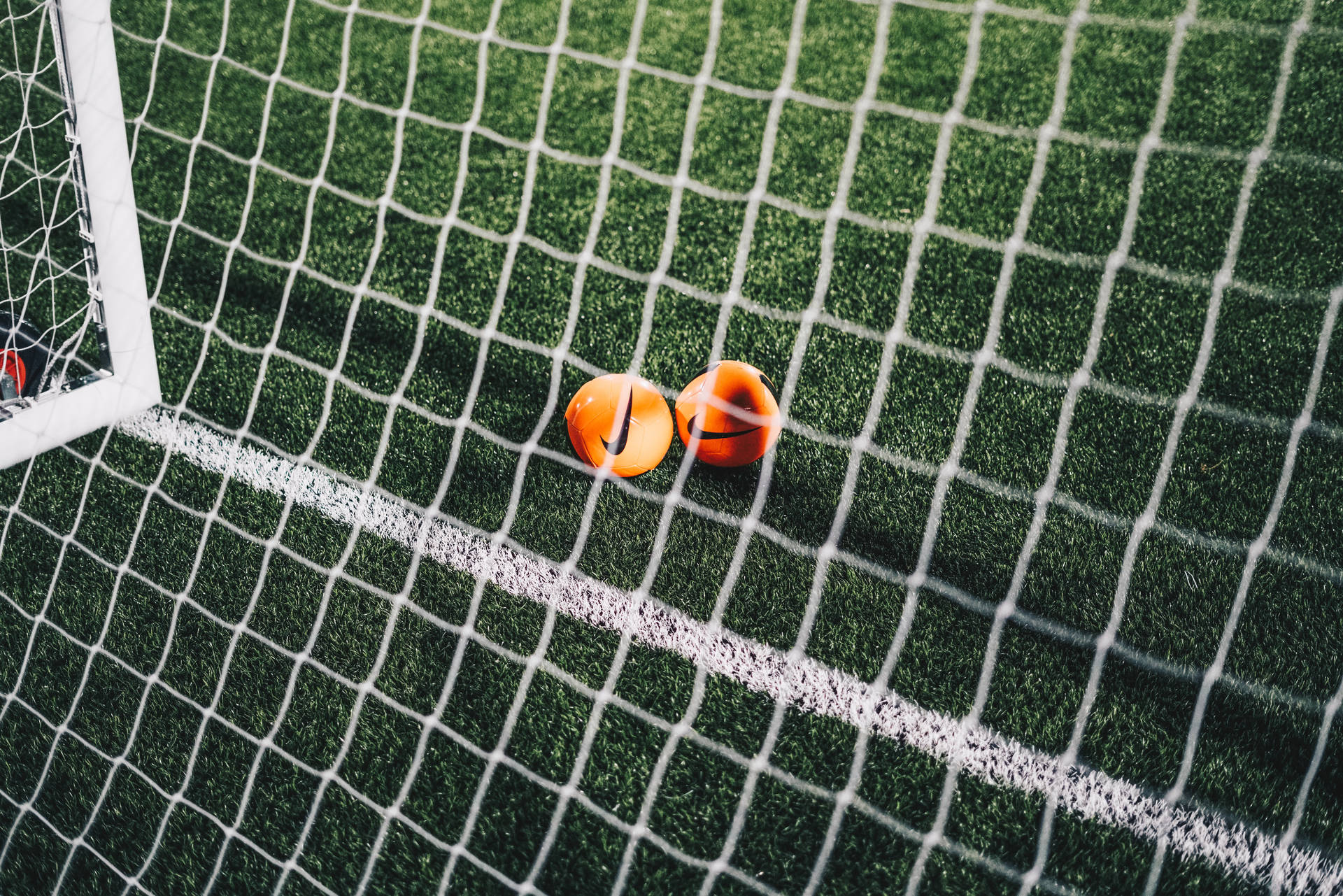 Futbol kalesi stadyum masaüstü duvar kağıdı.