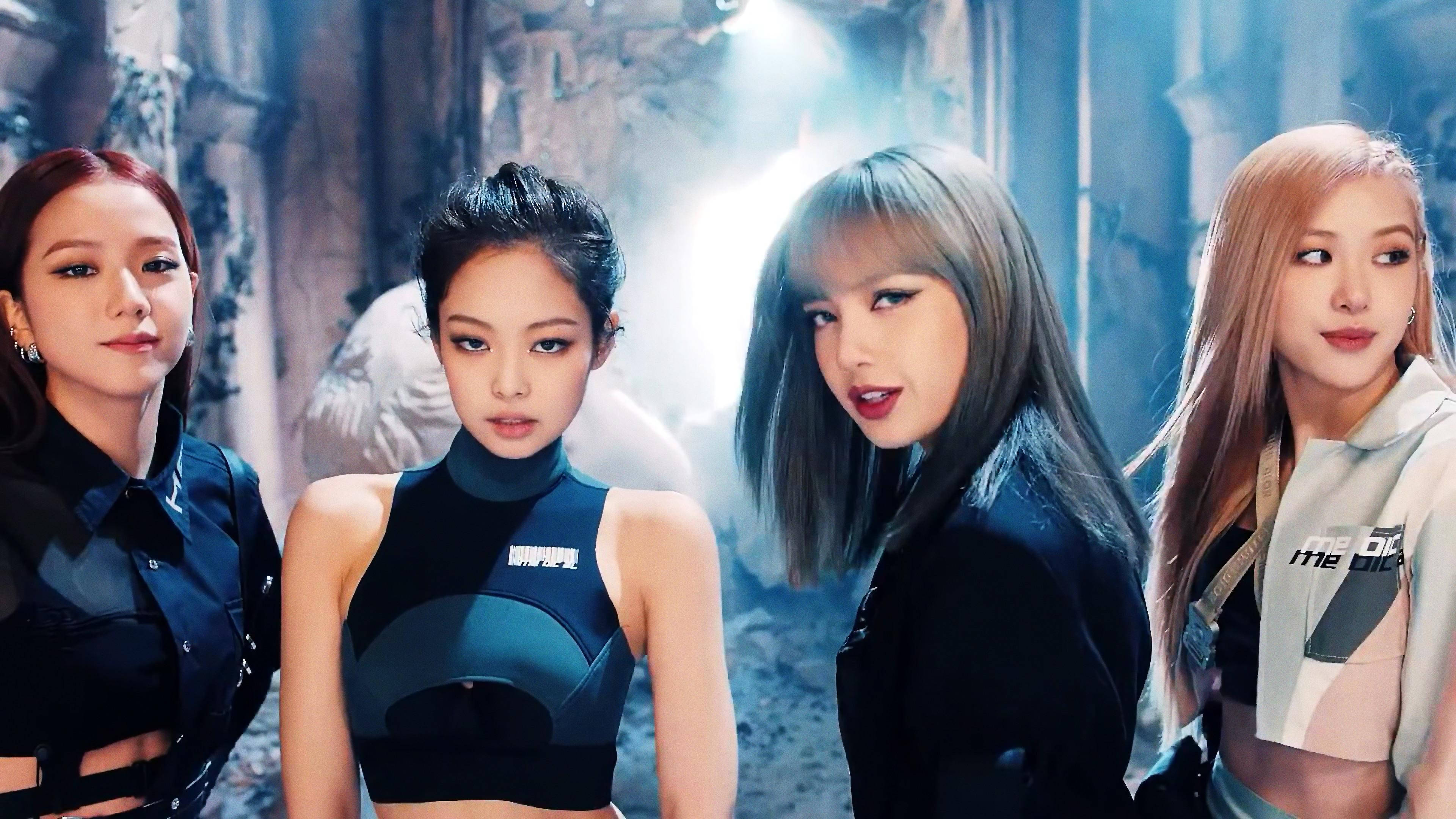 Blackpink Dumanlı Ortamda Duvar Kağıdı