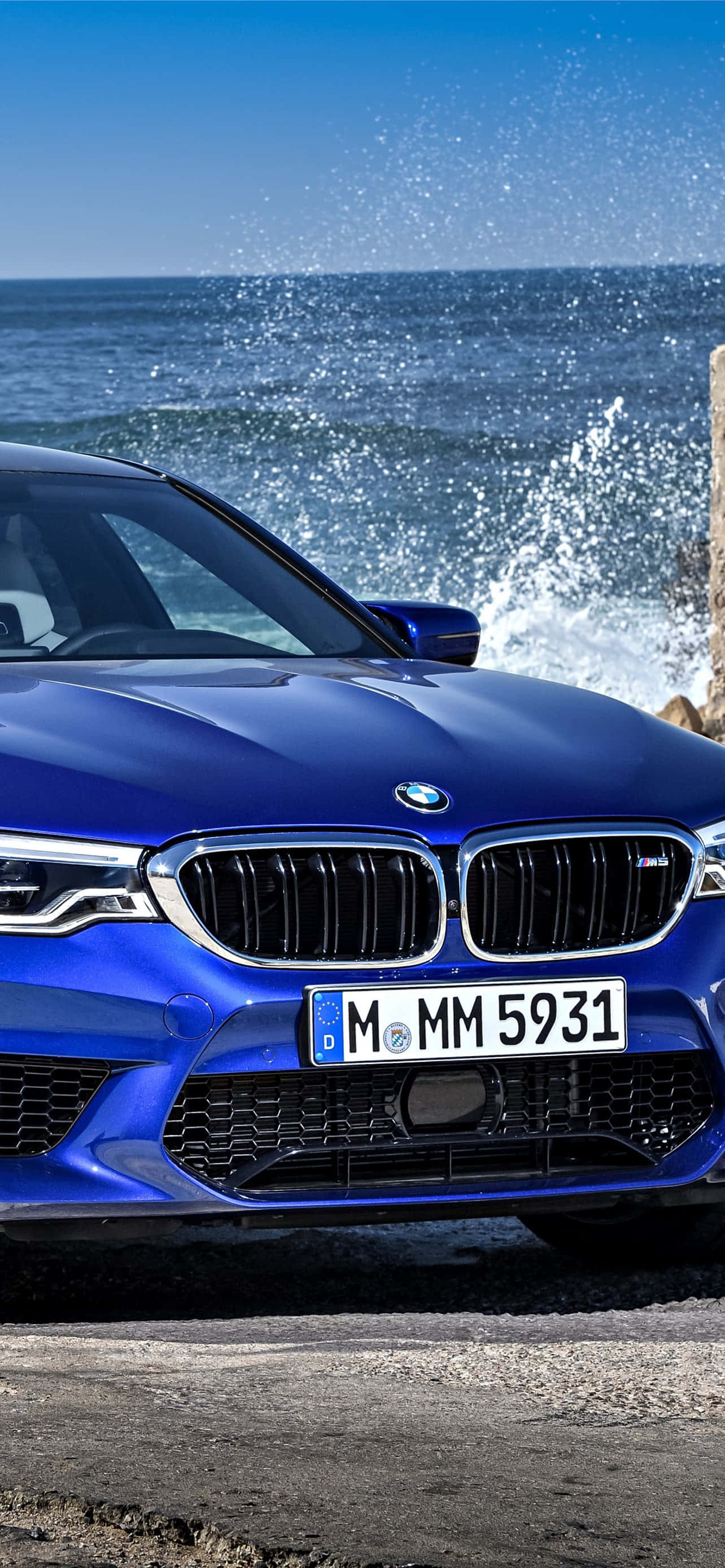 BMW M5 ile Bütçede Lüksün Keyfini Çıkarın Duvar Kağıdı