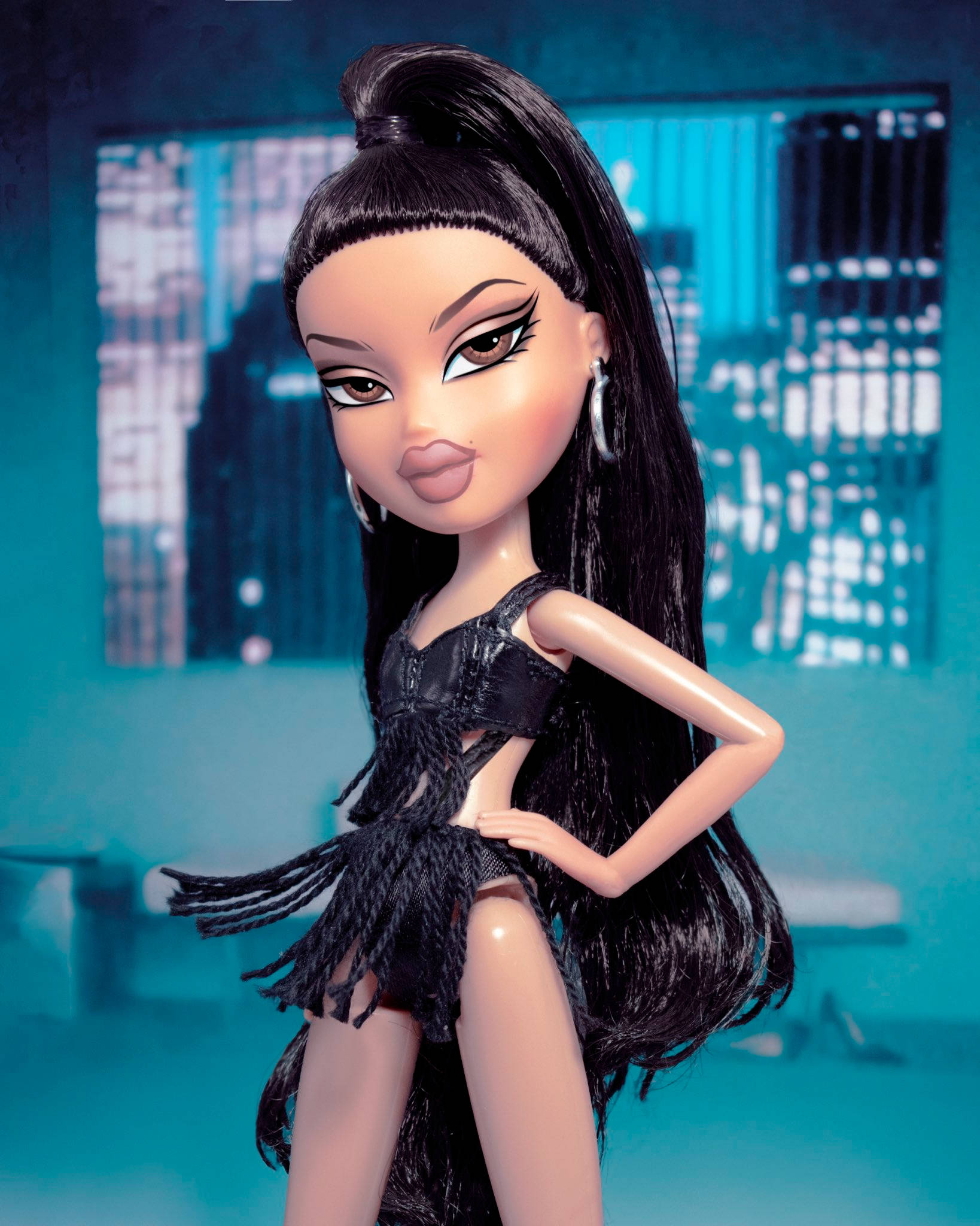 Bratz Estetiği Siyah Süper Model Duvar Kağıdı