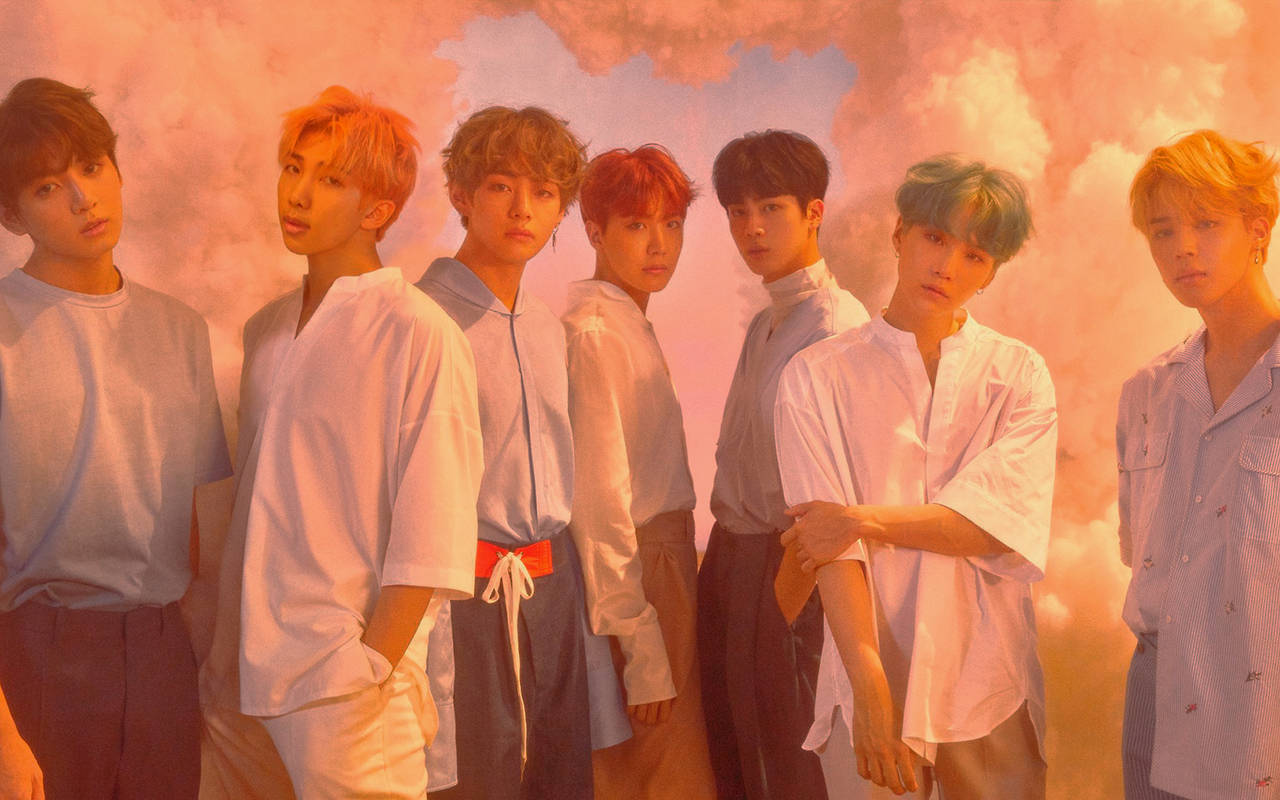 BTS Estetik Filtre 2020 Duvar Kağıdı