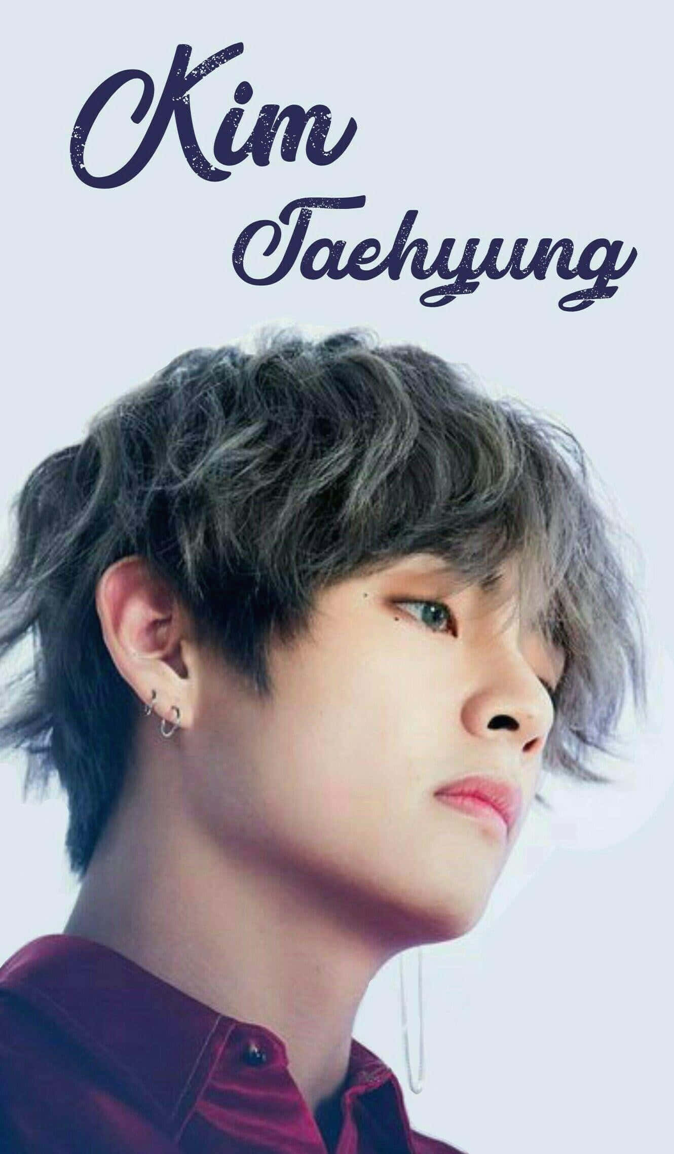 Bts V, ışıltılı yıldız gücüyle bu etkileyici portrede parıldıyor Duvar Kağıdı