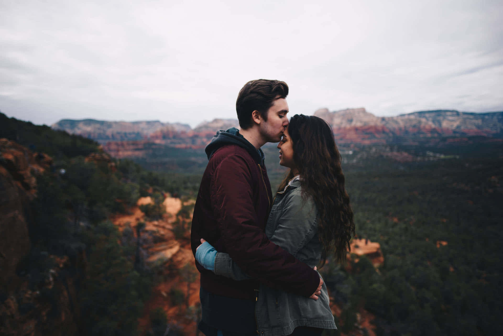Bu Romantik Aşk Anından Daha Önemli Hiçbir Şey Yok Duvar Kağıdı