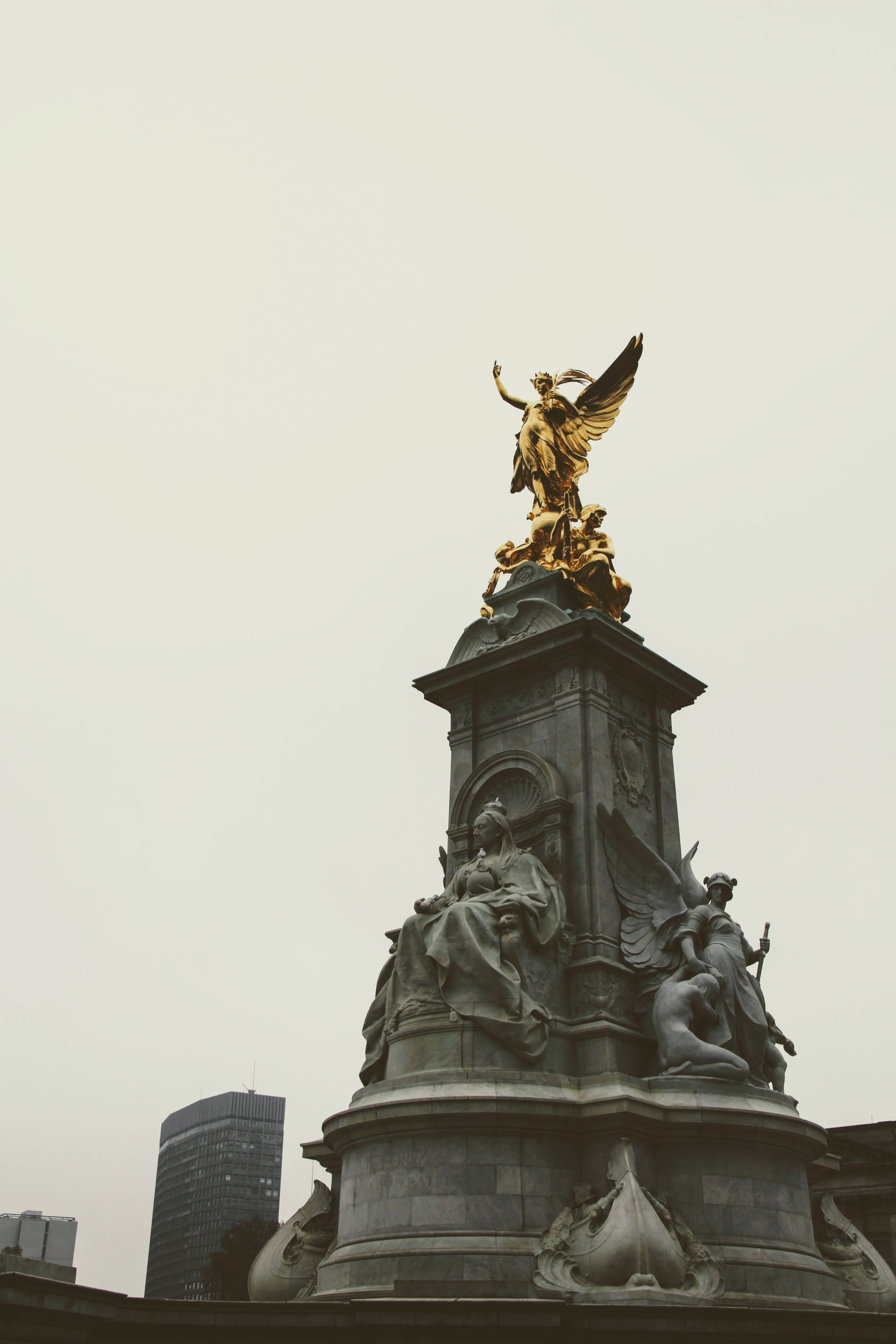 Buckingham Sarayı Heykeli Duvar Kağıdı