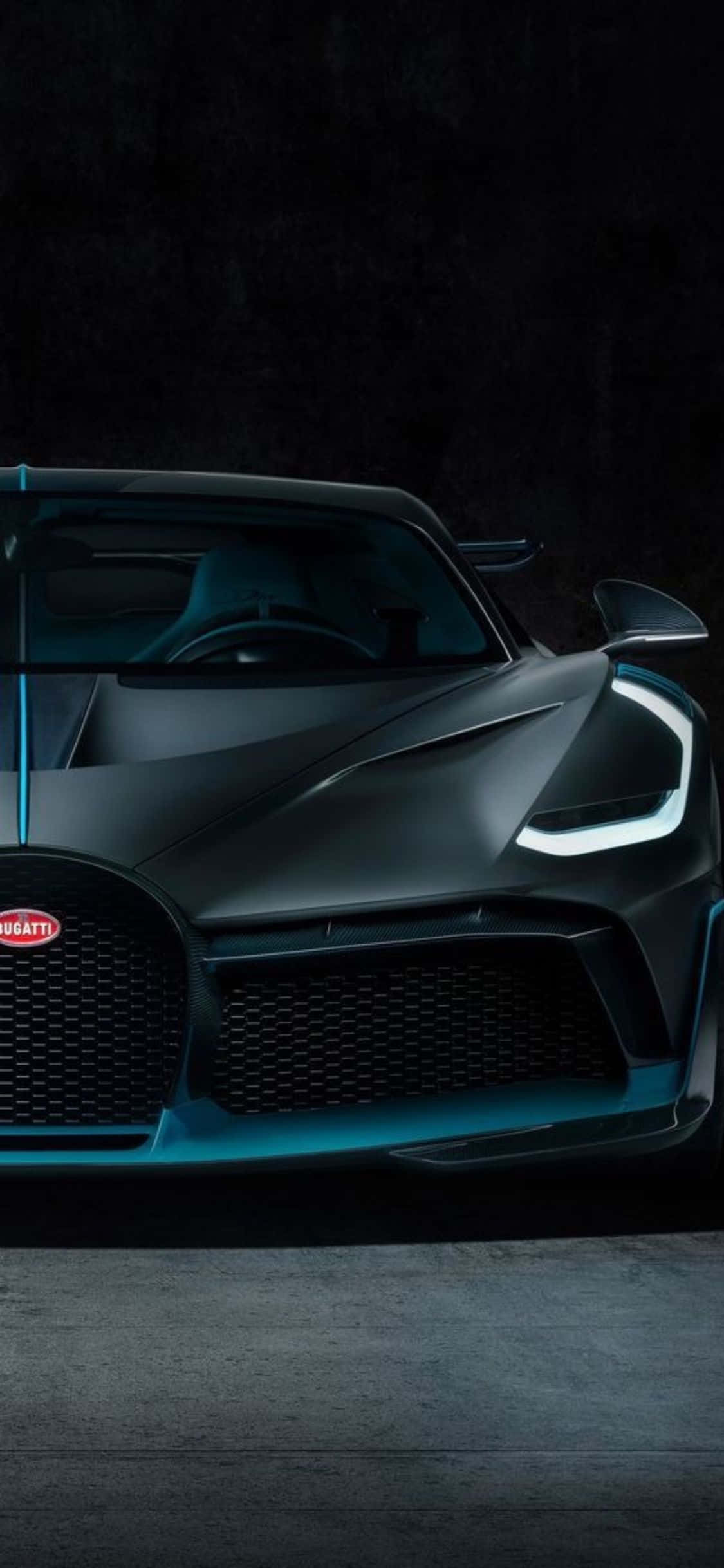 bugatti chiron karanlık bir odada gösteriliyor Duvar Kağıdı