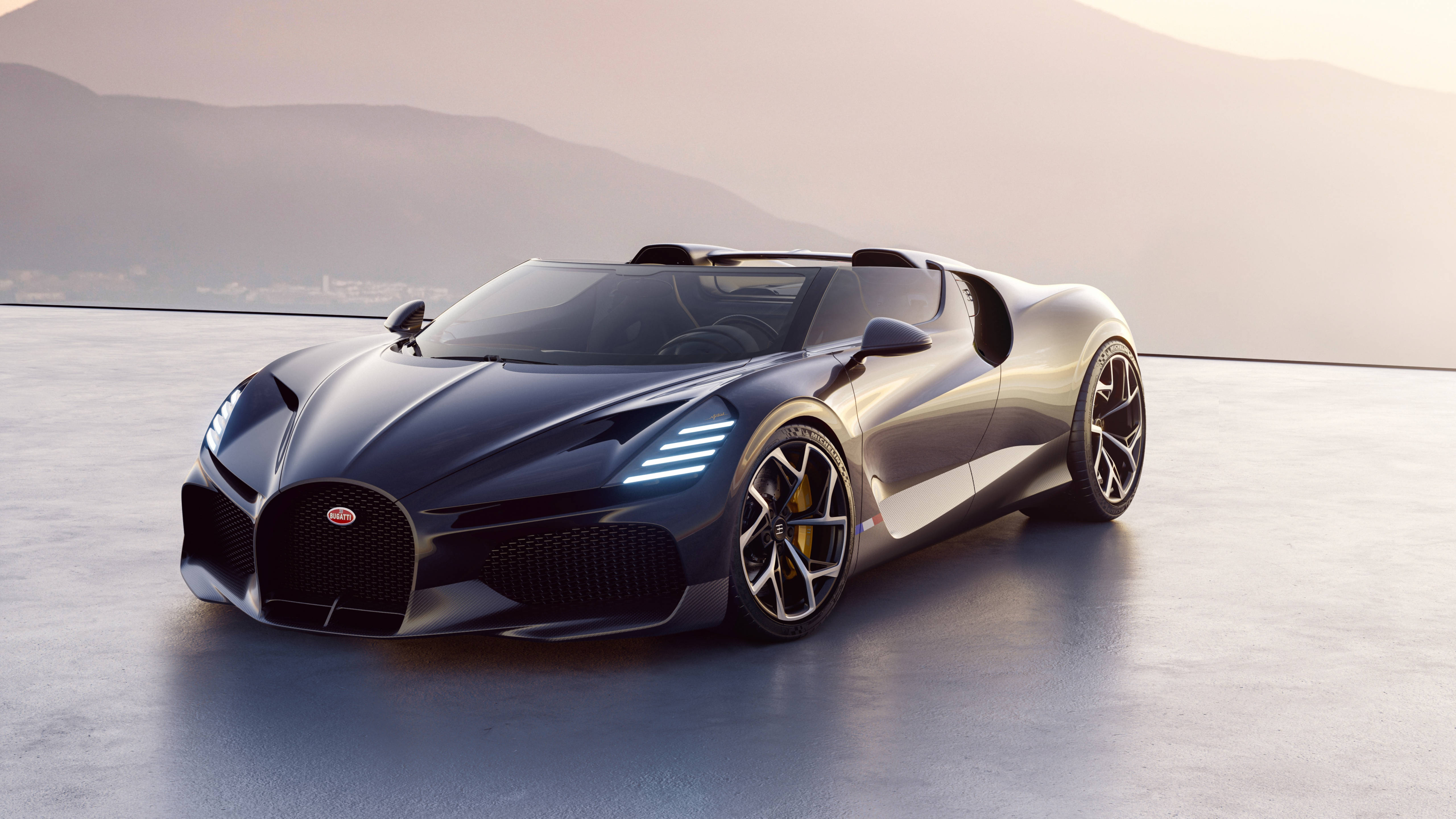Bugatti W16 Mistral 4K Dizüstü Araba Duvar Kağıdı