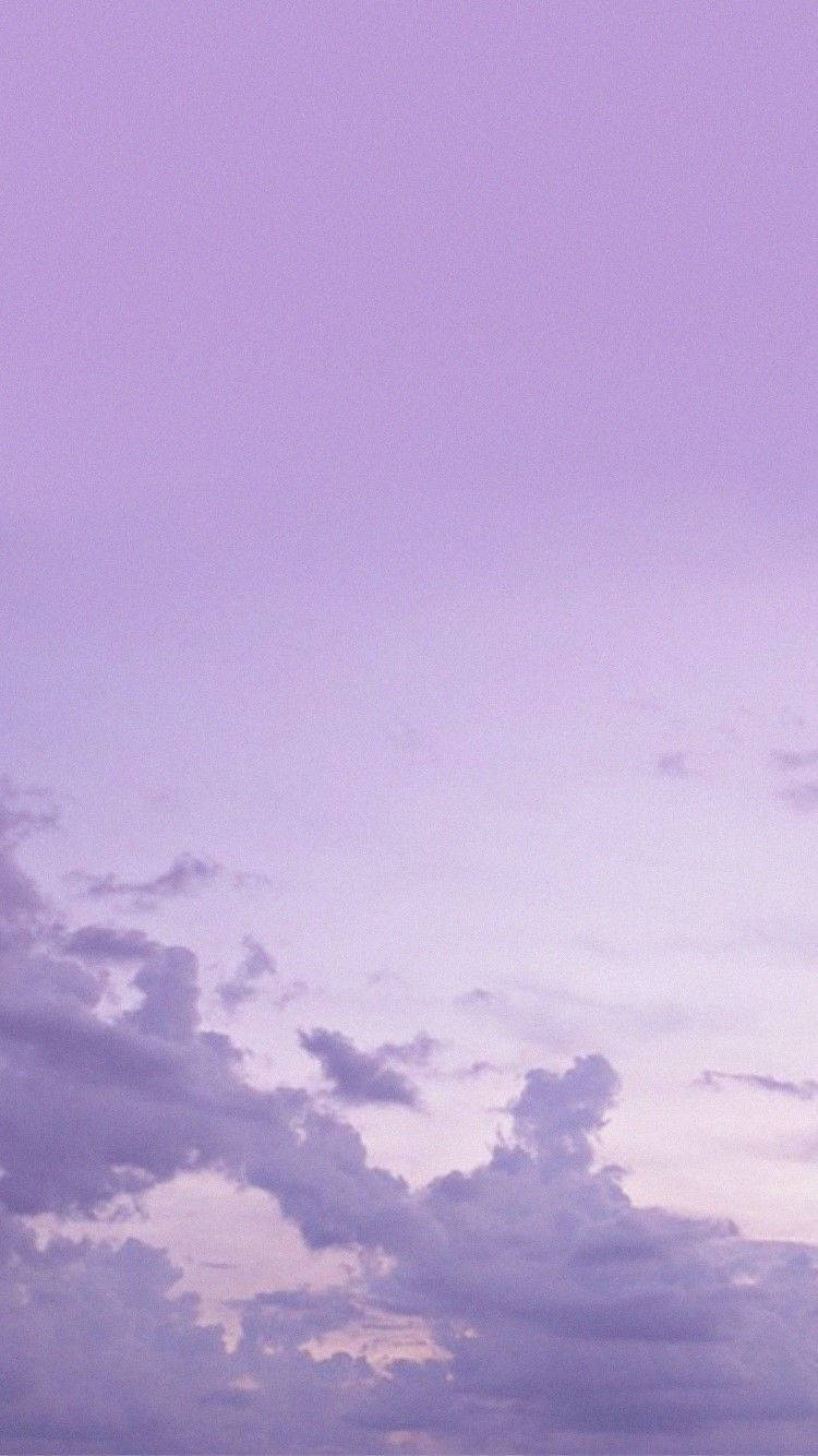 Bulutlu Gökyüzü Pastel Mor Tumblr Duvar Kağıdı