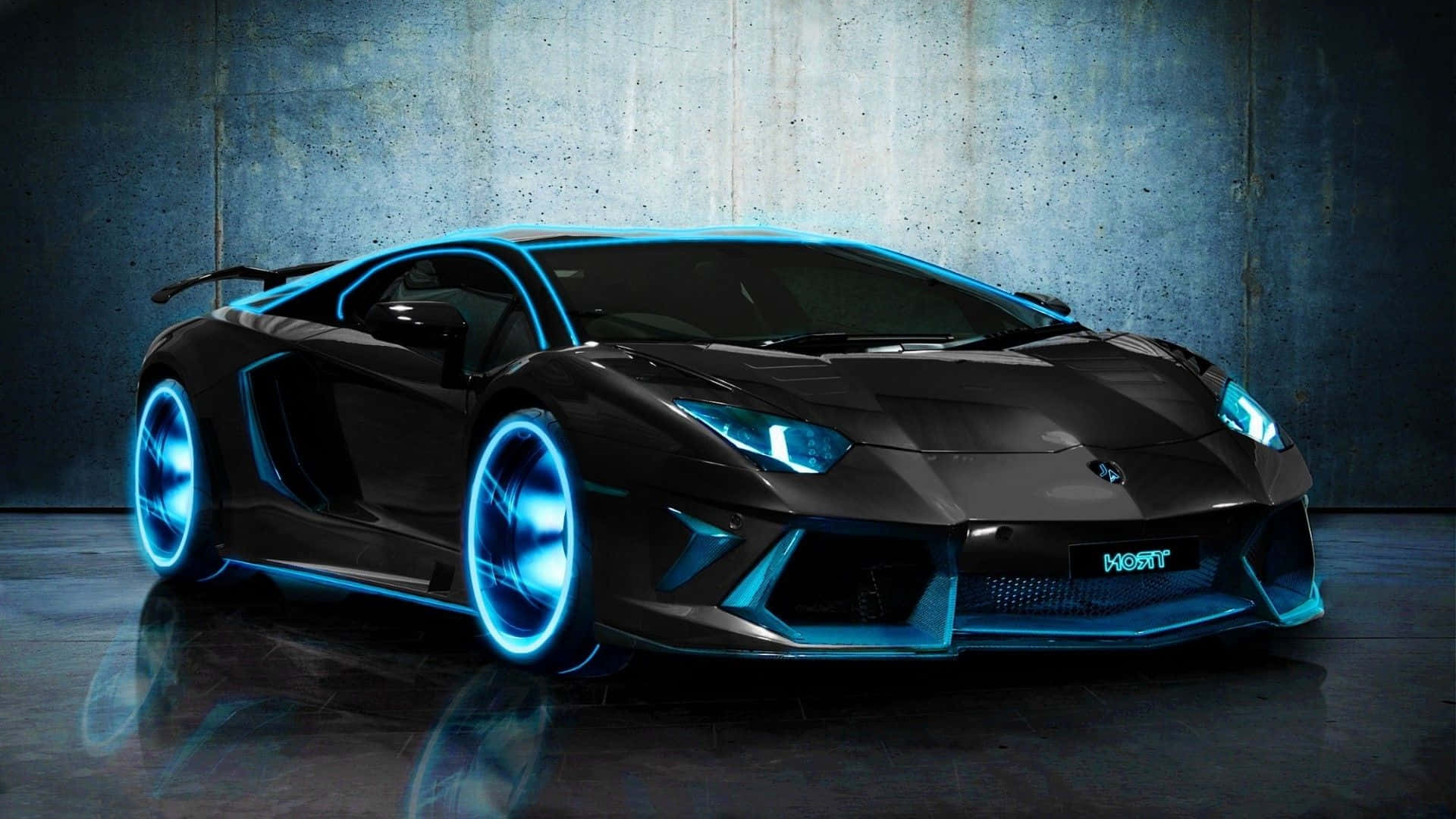 Çarpıcı bir Lamborghini asfaltta dörtnala koşuyor Duvar Kağıdı