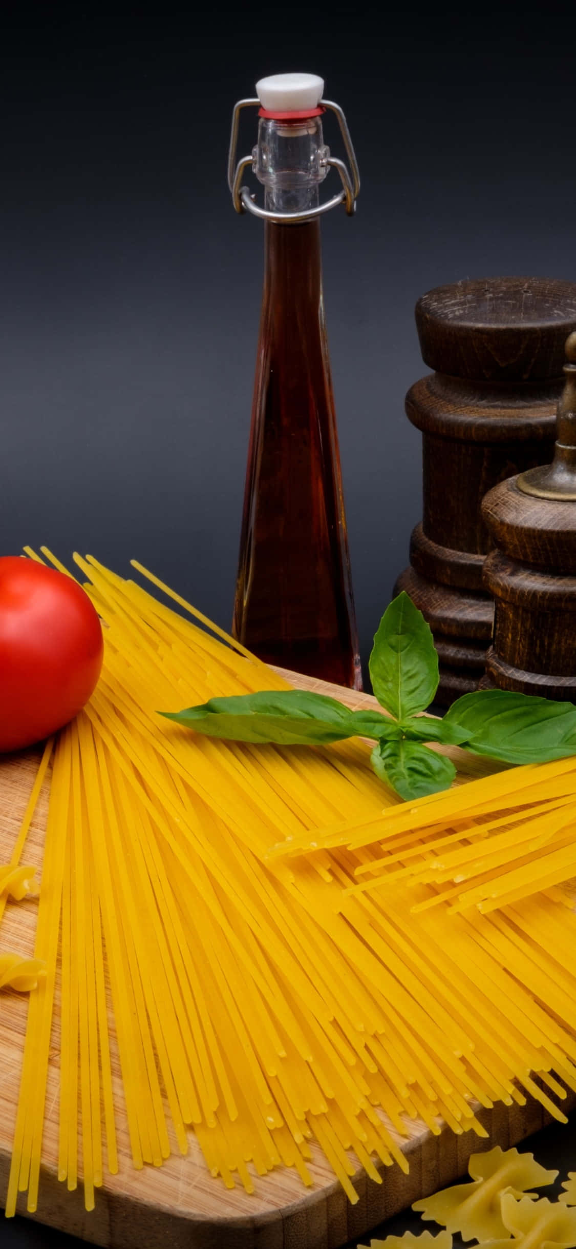Çiğ Spagetti Noodle'ları iPhone X Makarna Arka Planı Duvar Kağıdı