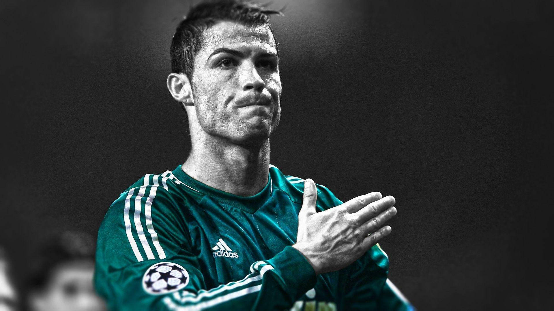 Cristiano Ronaldo Göğüs İşareti duvar kağıdı. — Cristiano Ronaldo Duvar Kağıdı