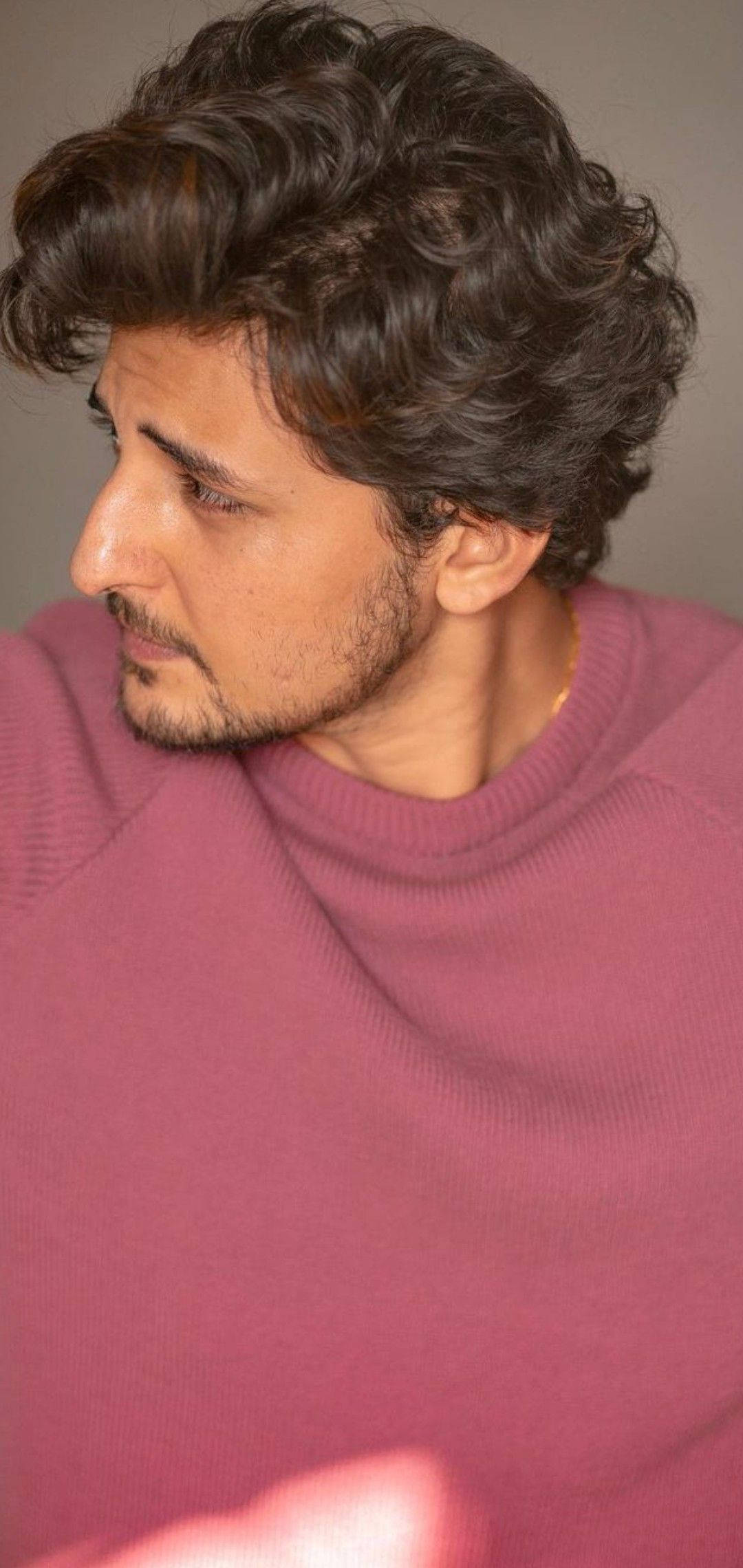 Darshan Raval HD Kıvırcık Saç Duvar Kağıdı