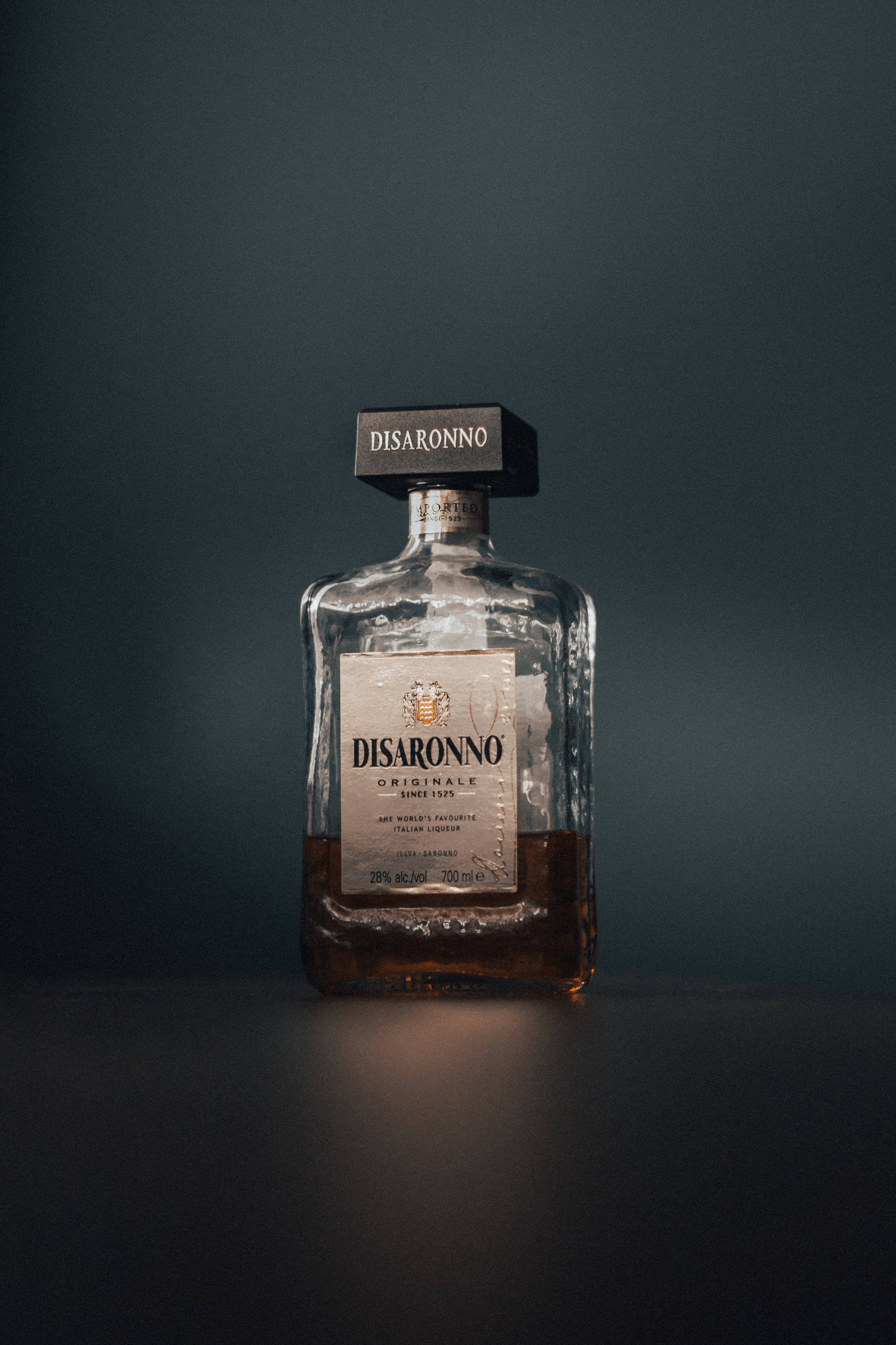 Disaronno Viski Likör Şişesi Duvar Kağıdı