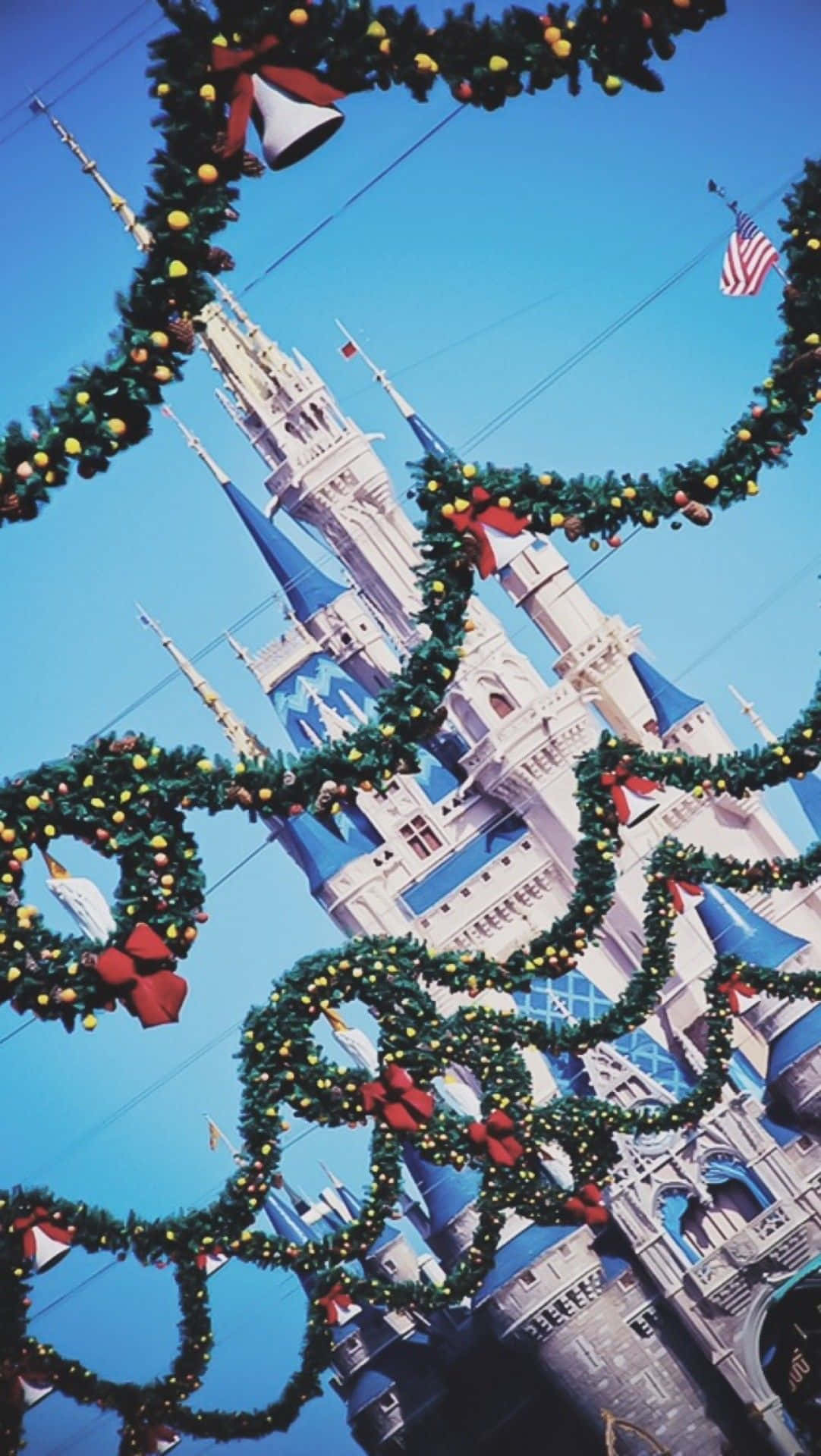 Disney ile Noel Sihrini Kutlayın Duvar Kağıdı