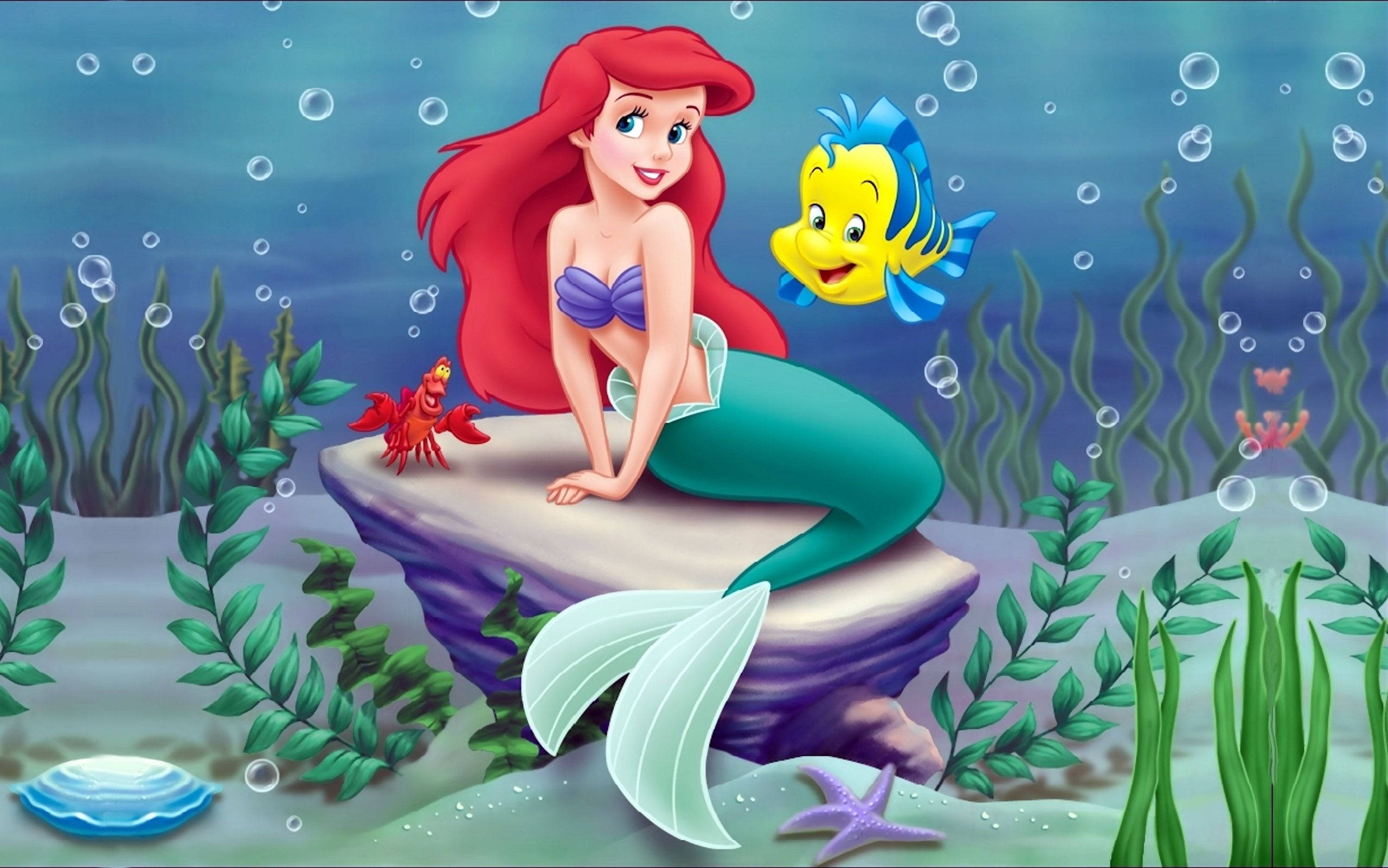 Disney'in 'Küçük Denizkızı' filminden Ariel ve Flounder Duvar Kağıdı