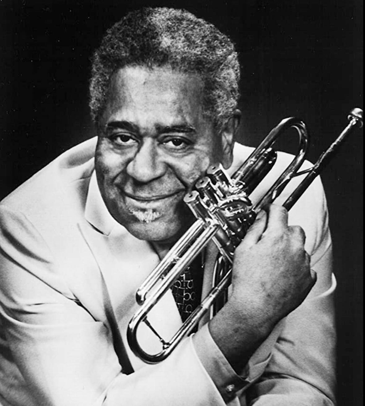Dizzy Gillespie Siyah Beyaz Portre Duvar Kağıdı