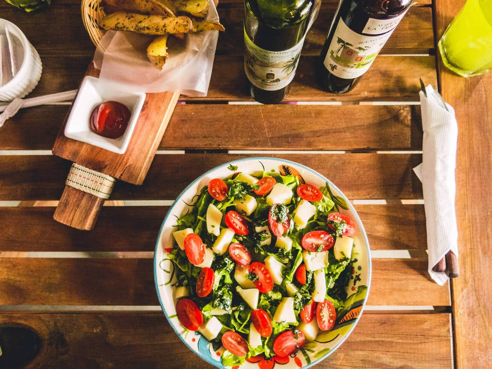 Domates ve Peynir Salatası Duvar Kağıdı