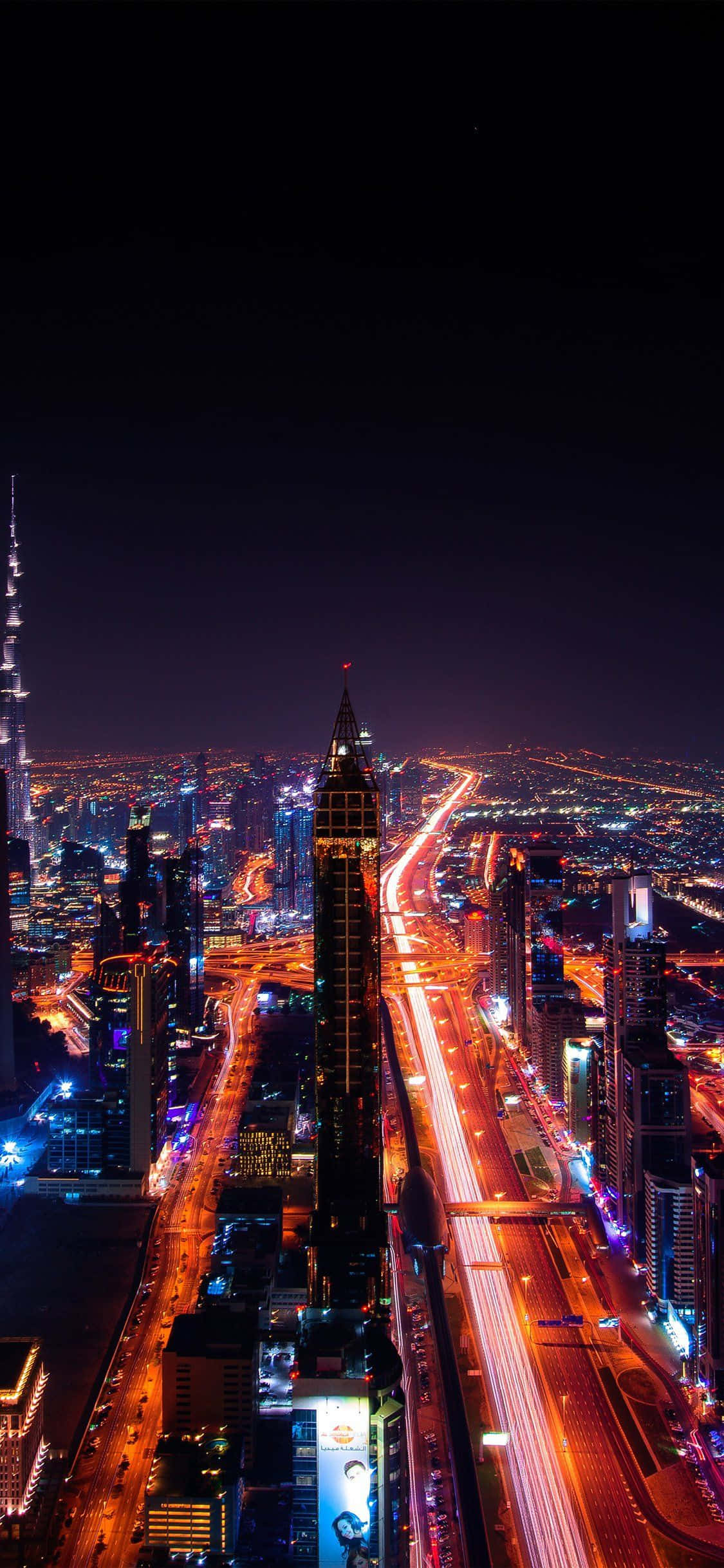 Dubai City iPhone Display At Night Duvar Kağıdı