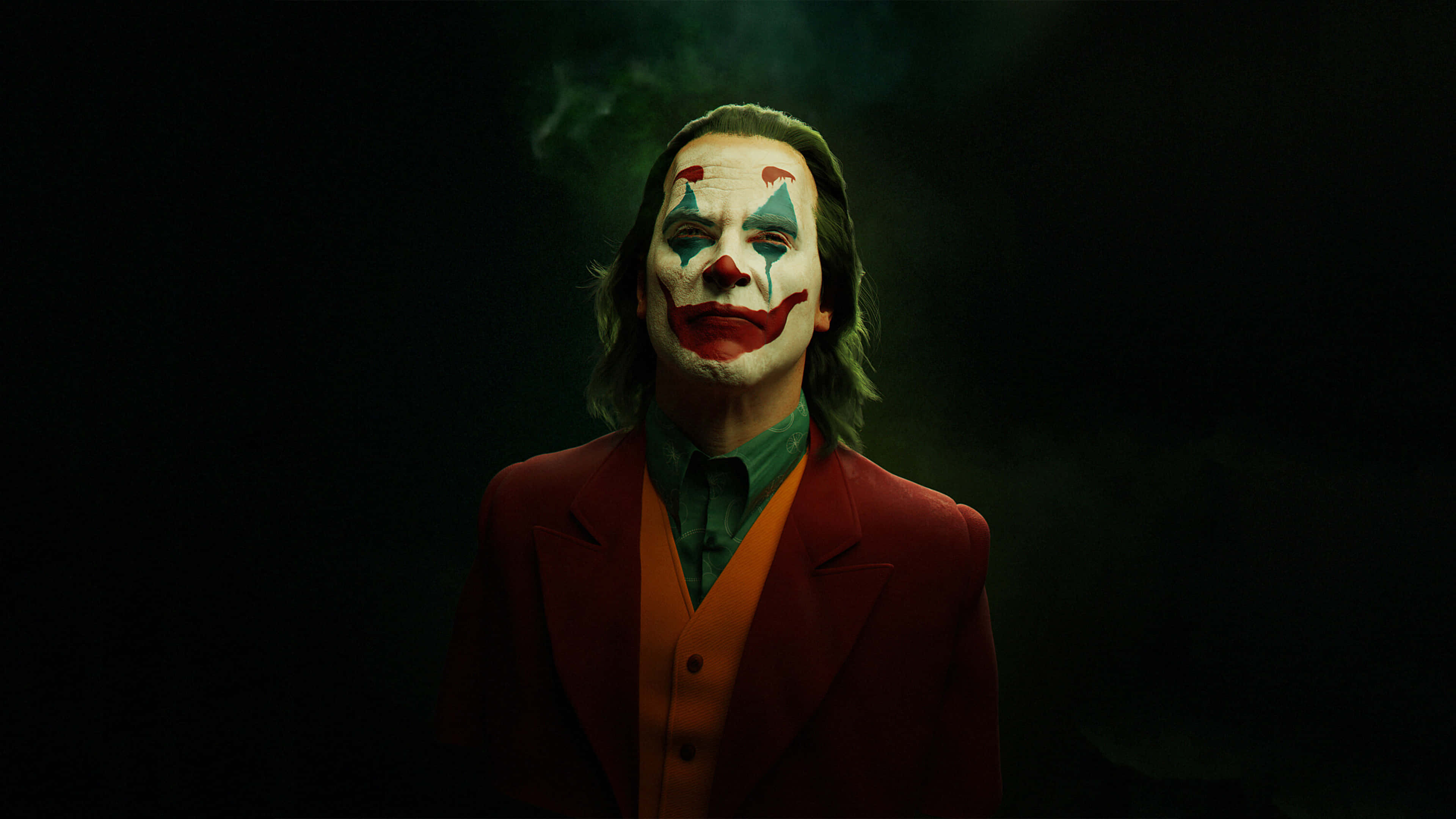 Esrarengiz Joker Spot Işığında Duvar Kağıdı
