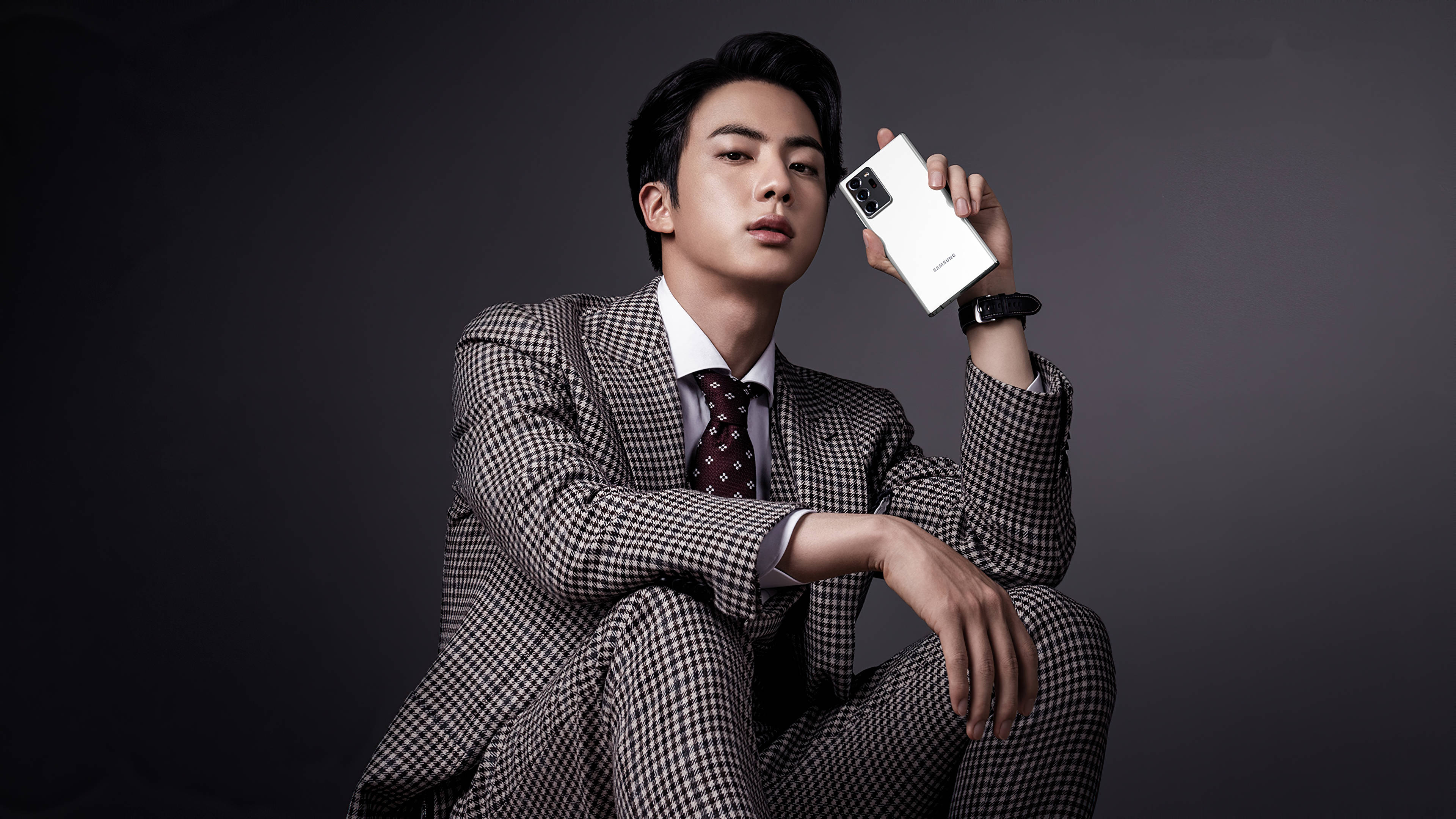 Estetik Bts Jin Telefon Modeli Duvar Kağıdı