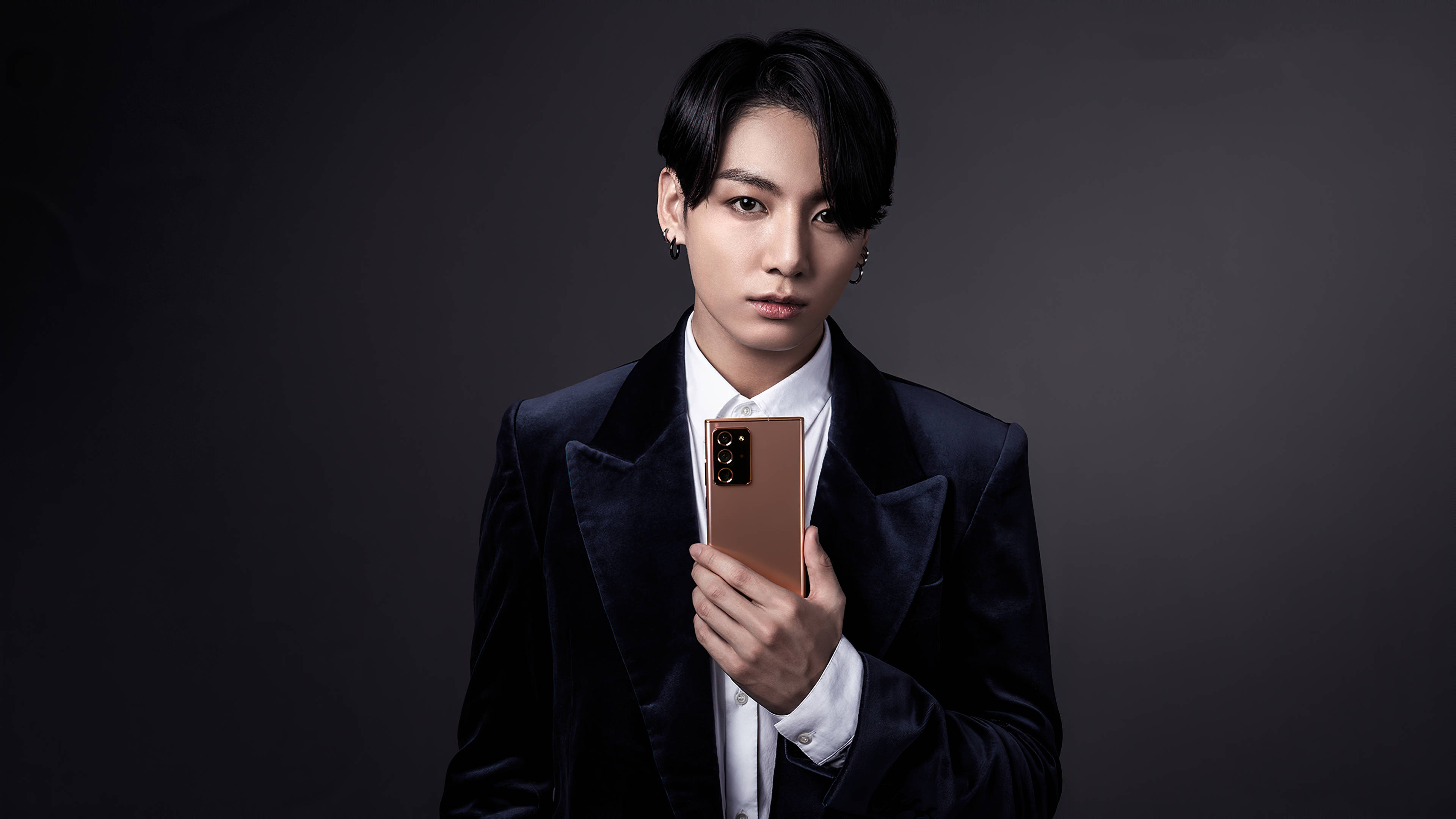 Estetik Bts Jungkook Telefon Modeli Duvar Kağıdı