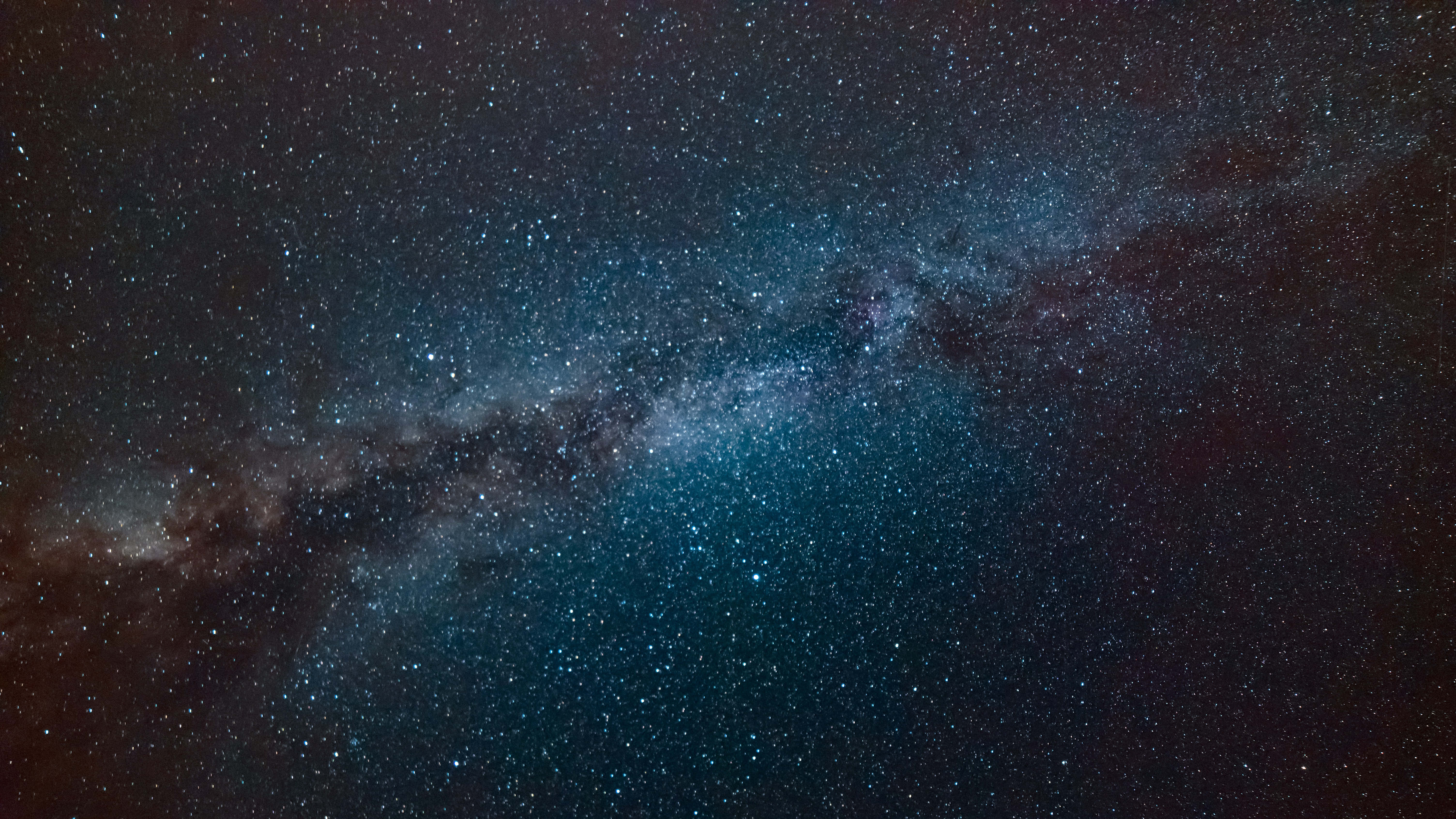 Evrenin Sırlarını Cosmic ile Keşfetmek Duvar Kağıdı