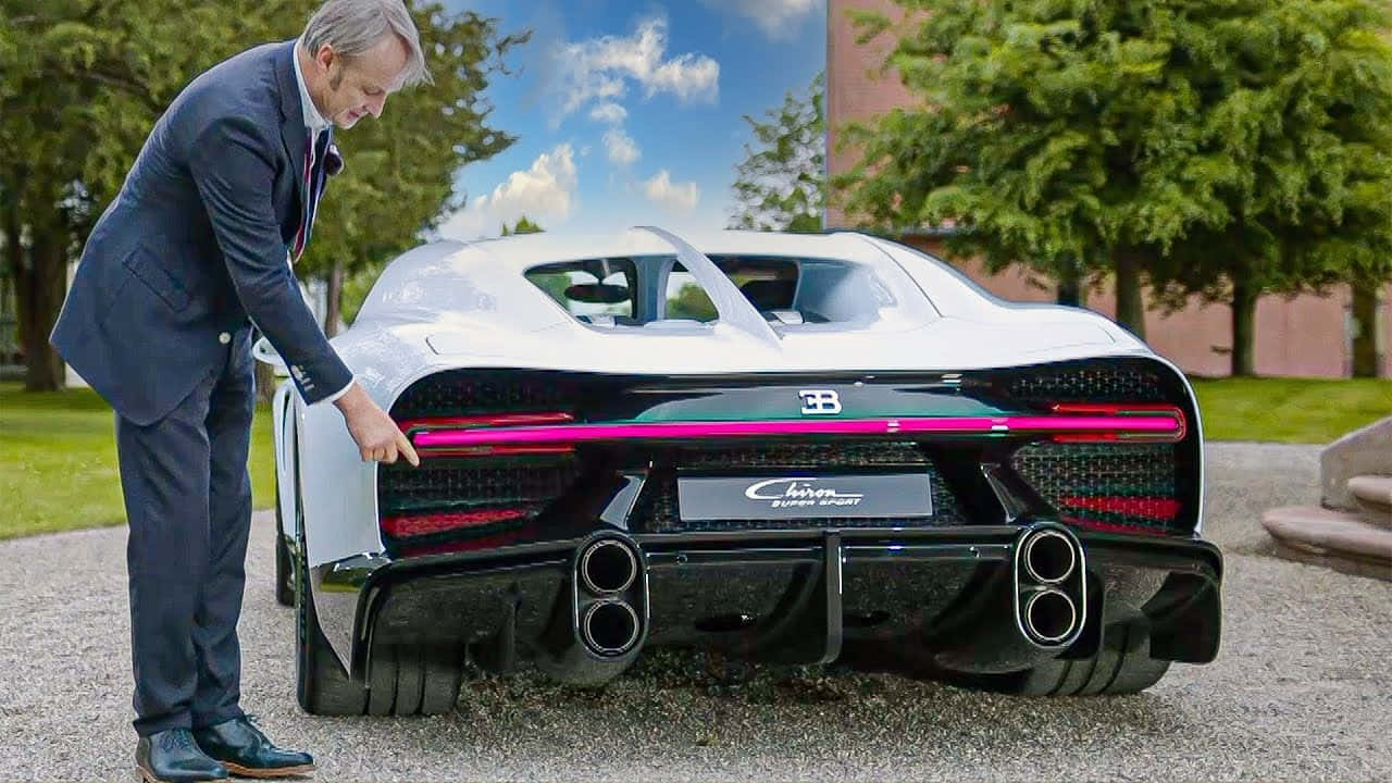 Fransa'da şık bir Bugatti Veyron Duvar Kağıdı