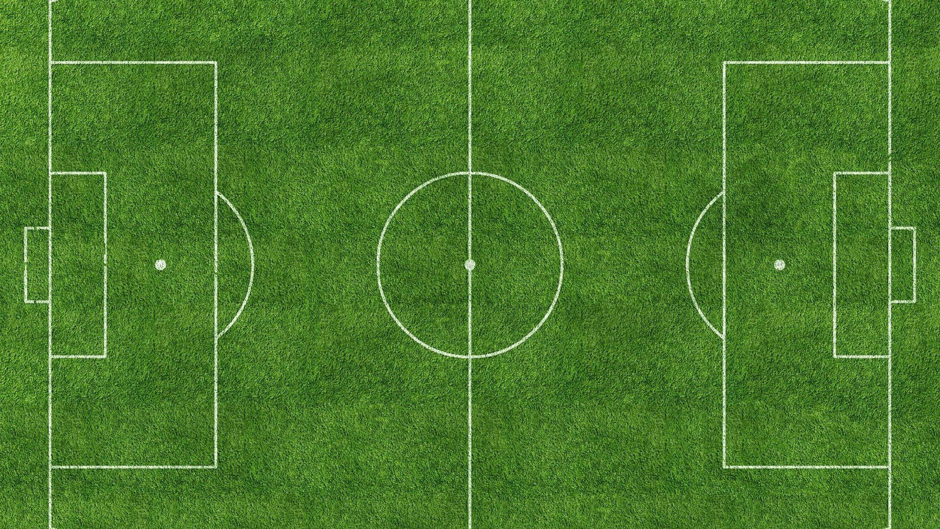 Futbol sahası beyaz işaretlemeler masaüstü duvar kağıdı.