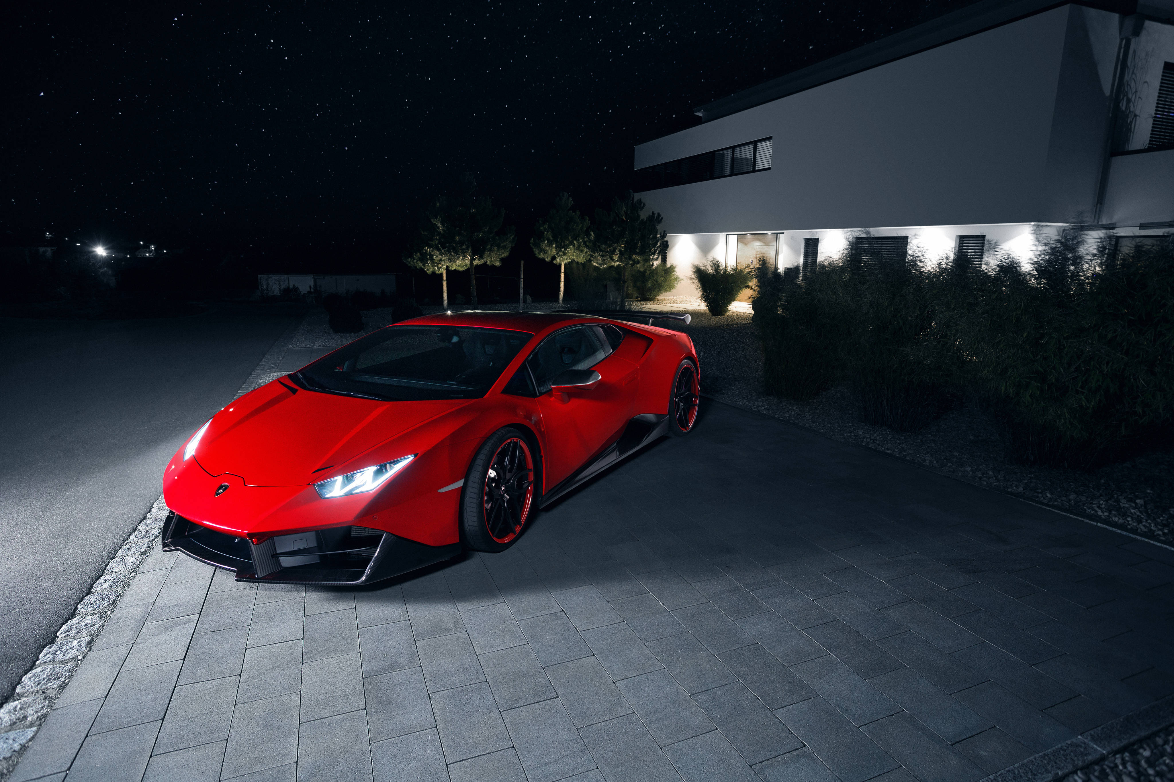 Gece Kırmızı Lamborghini Huracan Duvar Kağıdı