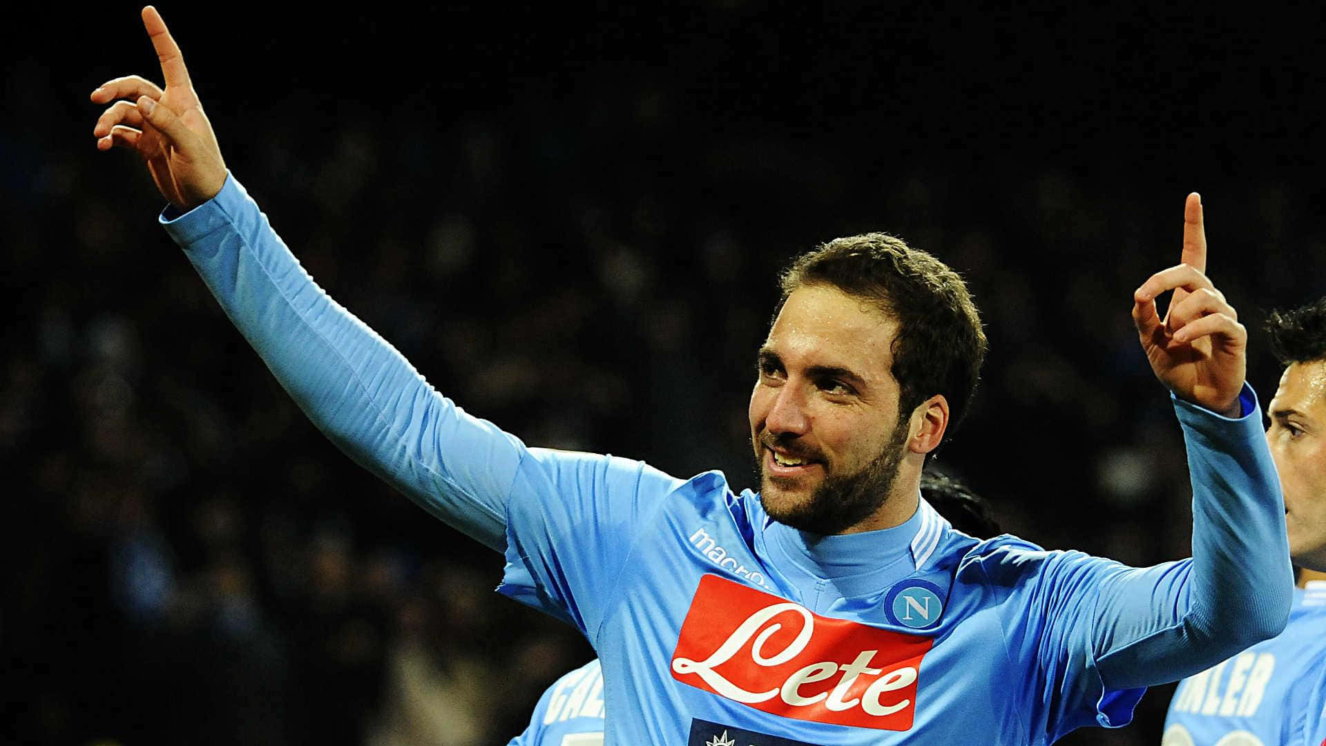 Gonzalo Higuain Napoli Gol Atarken Duvar Kağıdı