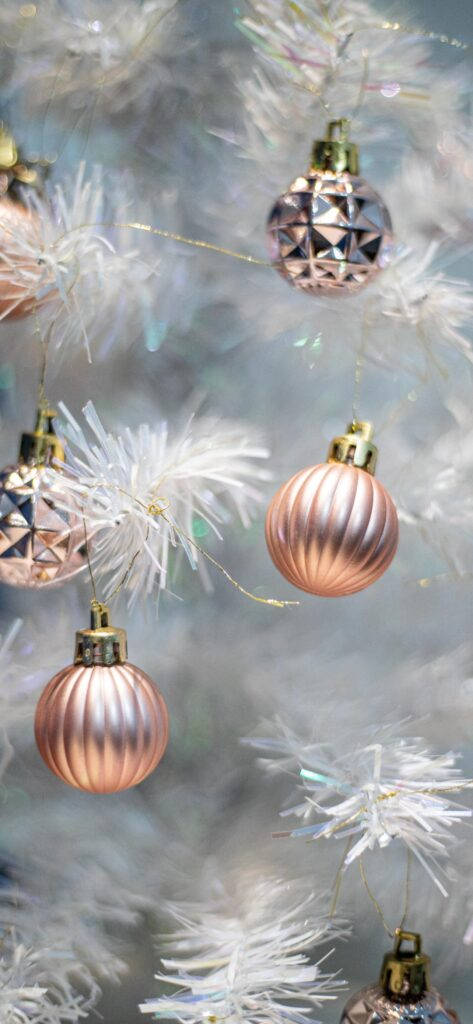 Gül Altını Sade Noel Topları Duvar Kağıdı