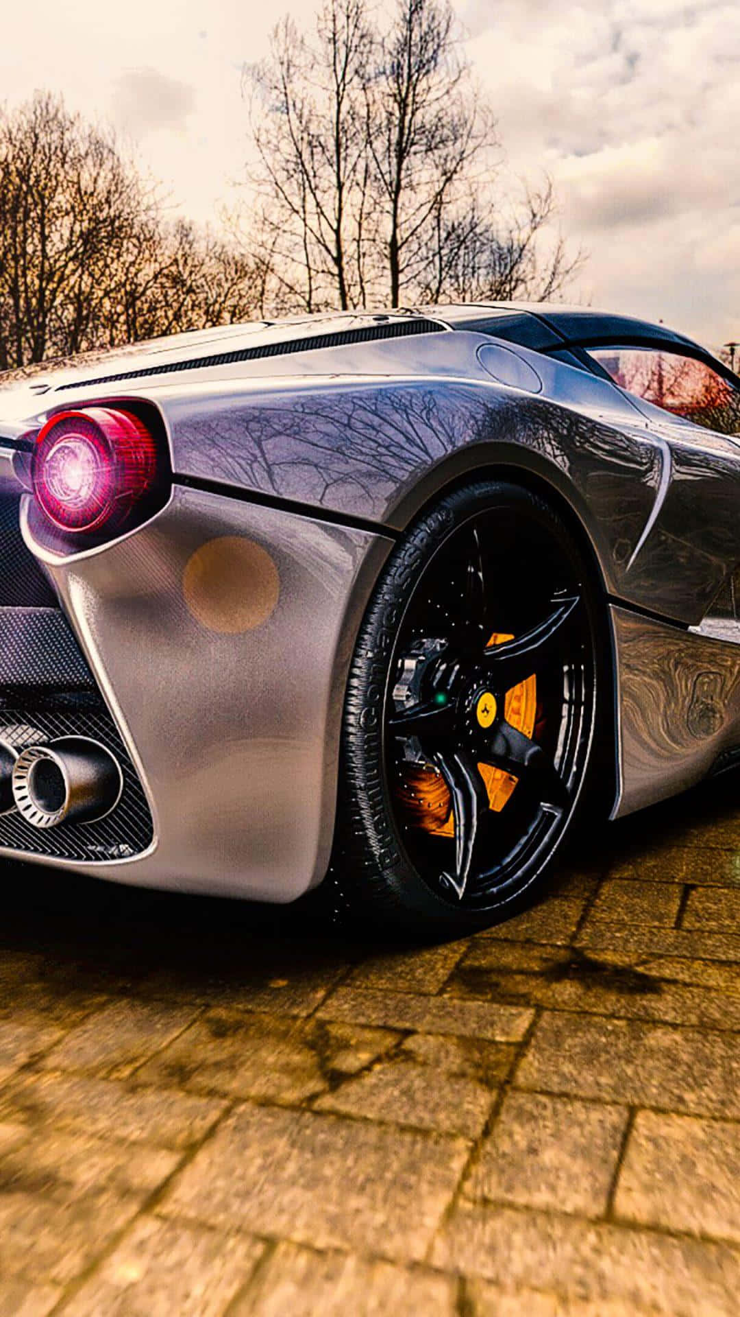 Gümüş Pahalı Ferrari Duvar Kağıdı
