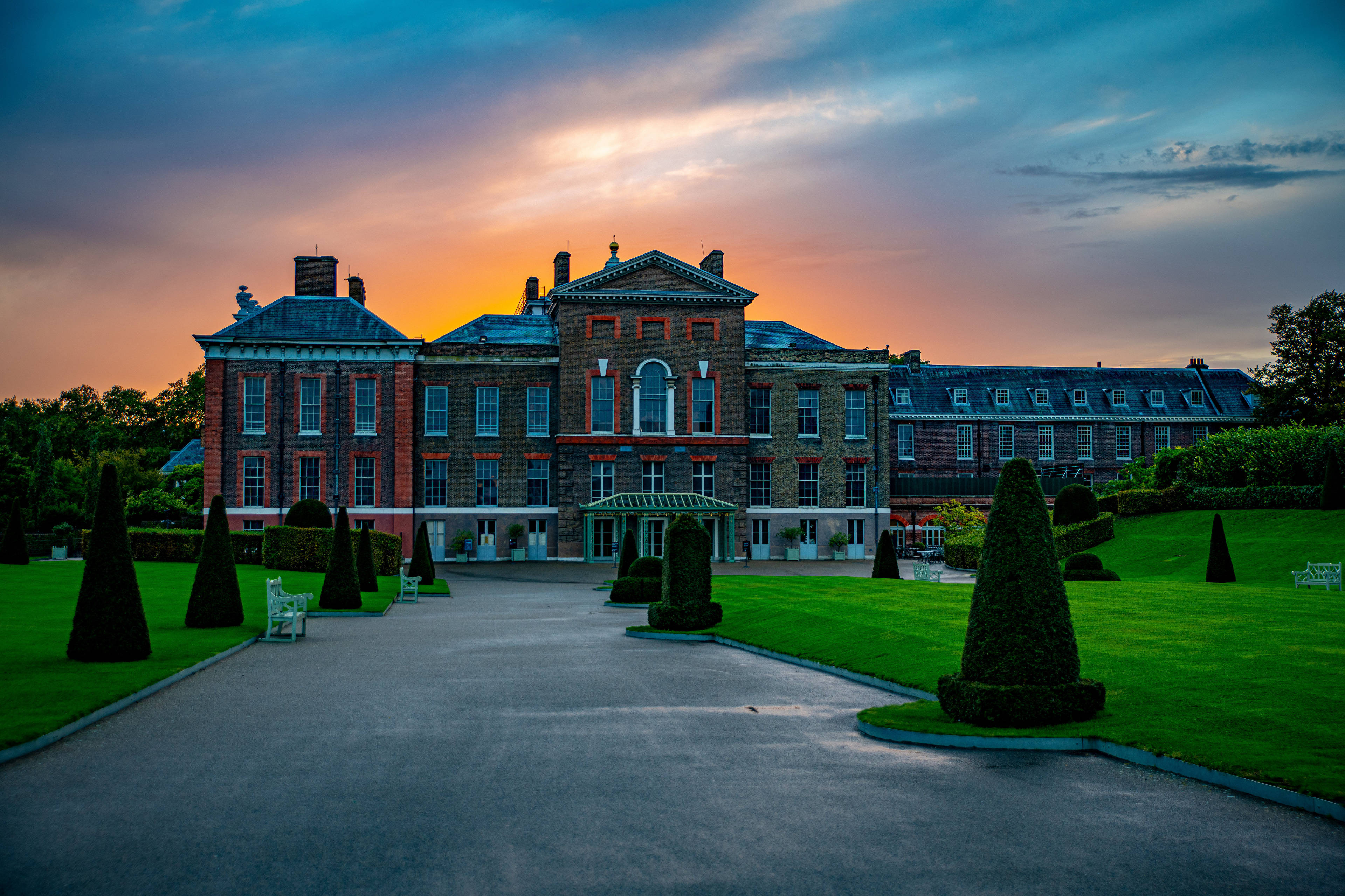 Gün Batımında Fotoğraflanan Kensington Sarayı Duvar Kağıdı