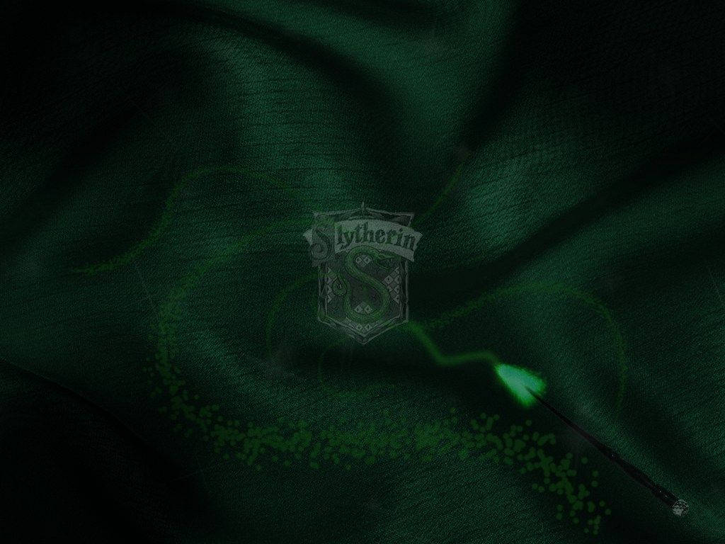 Harry Potter Estetik Slytherin Logosu Duvar Kağıdı