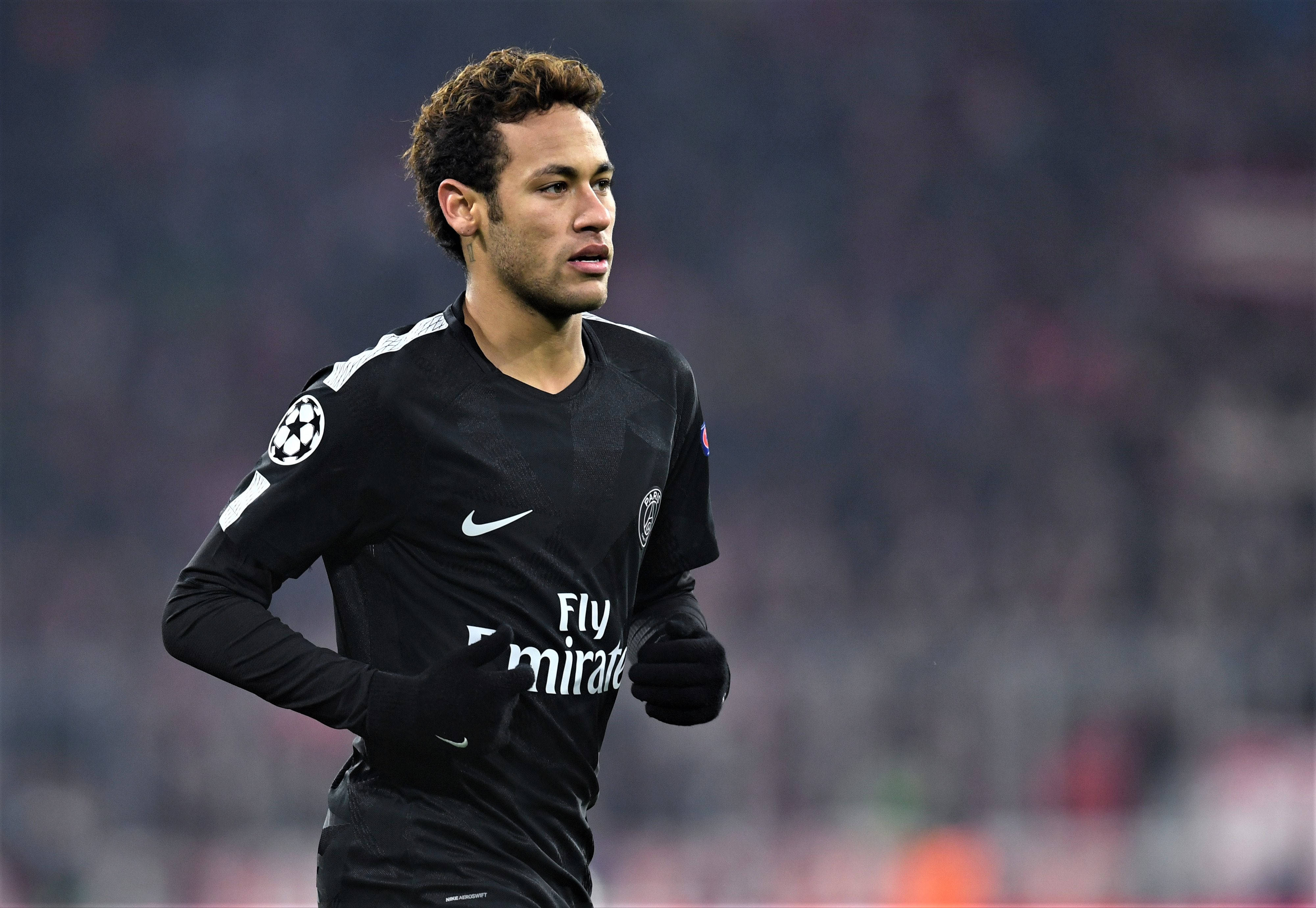 Havalı Neymar Jr UEFA Şampiyonlar Ligi