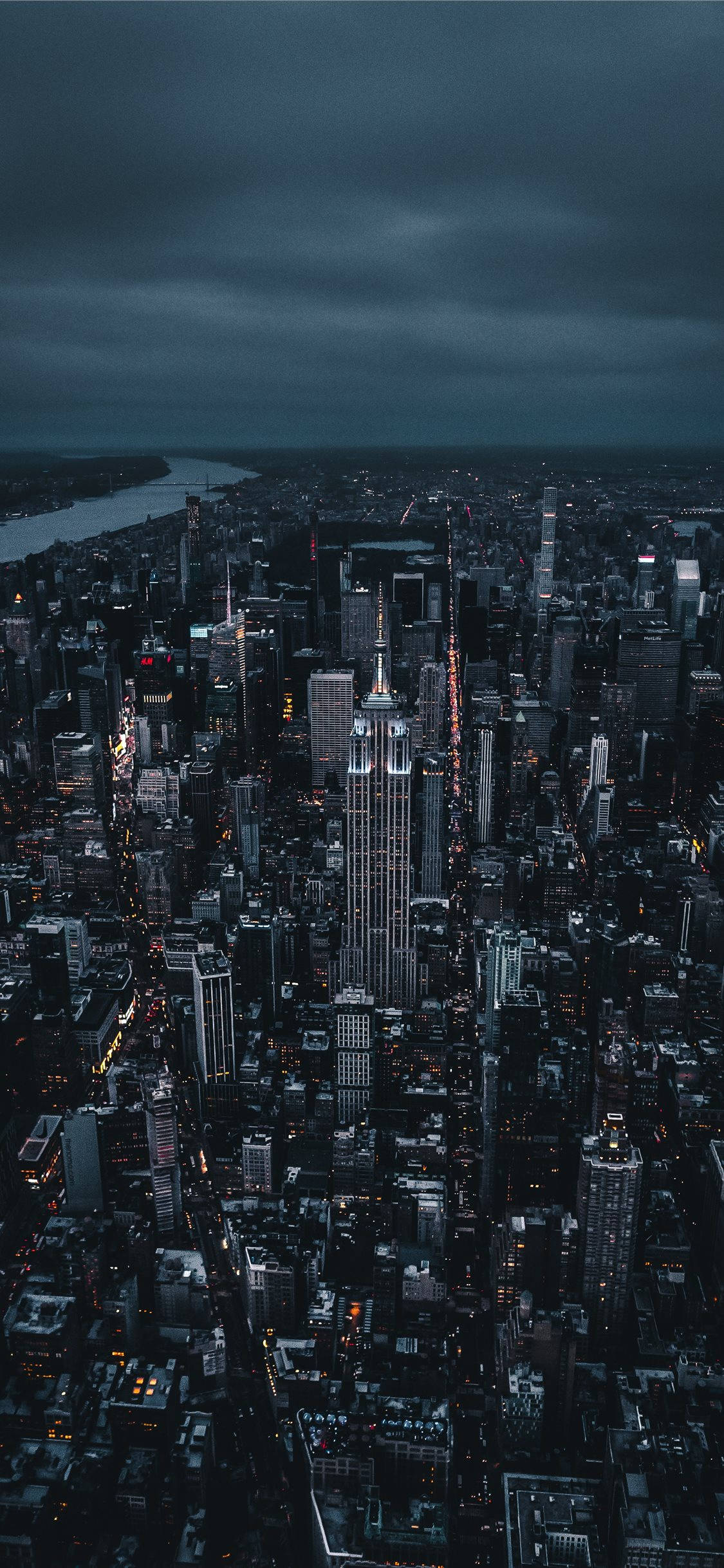 Hiç Uyumayan Şehri Hisset - New York Duvar Kağıdı