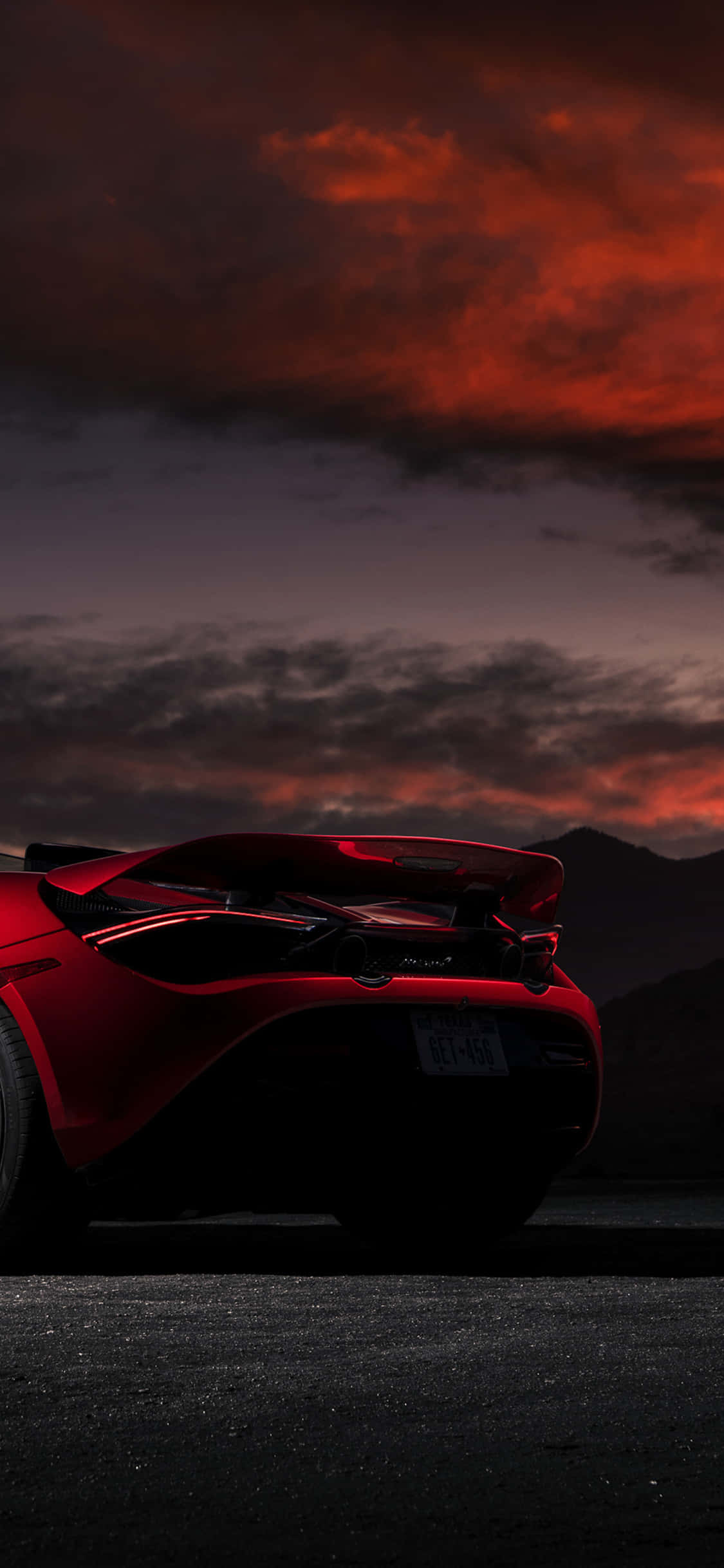 Hız ve Stil İçin Tasarlanmış: iPhone Xs McLaren 720s Duvar Kağıdı